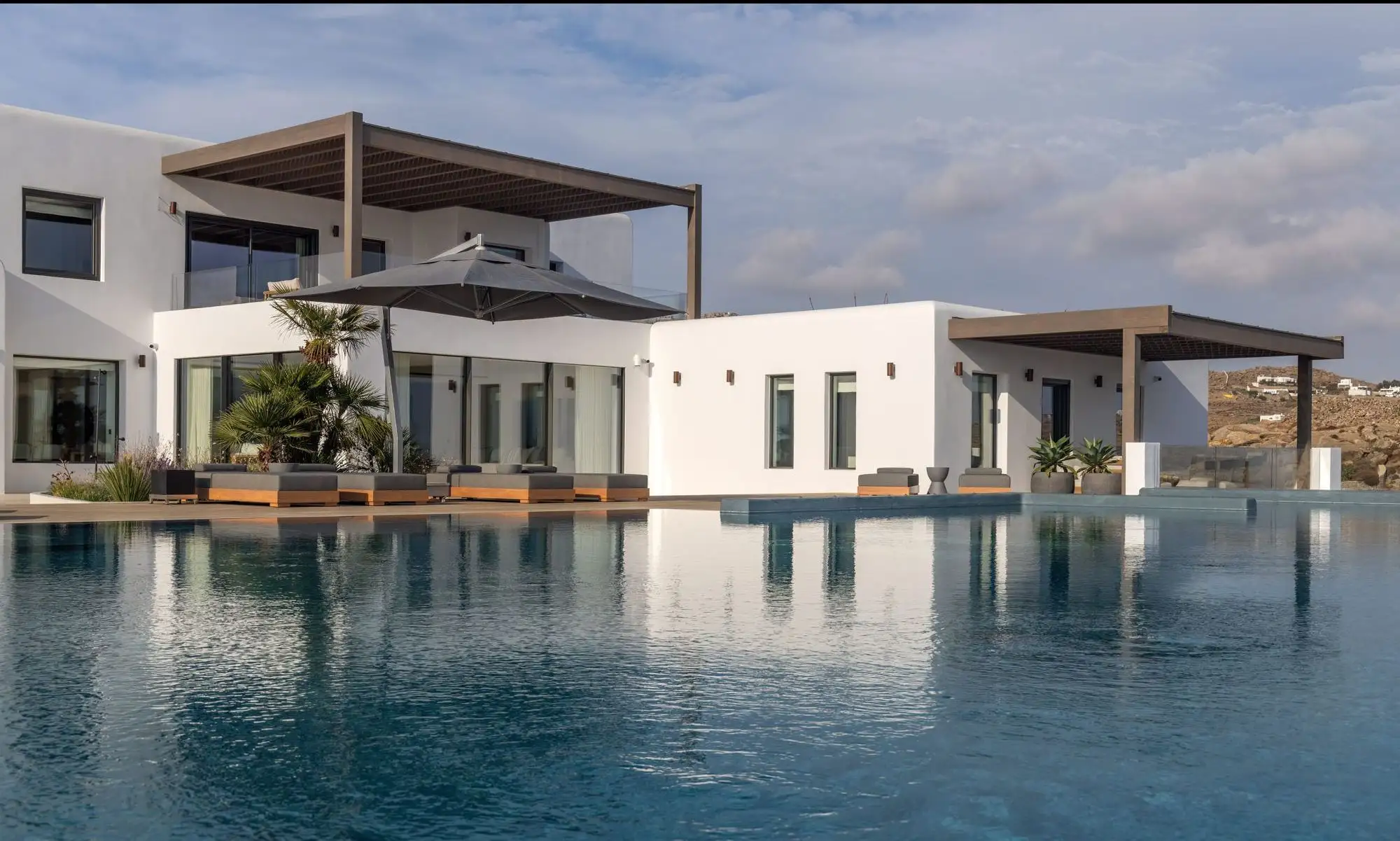 A Day in Greece: Villa Edition