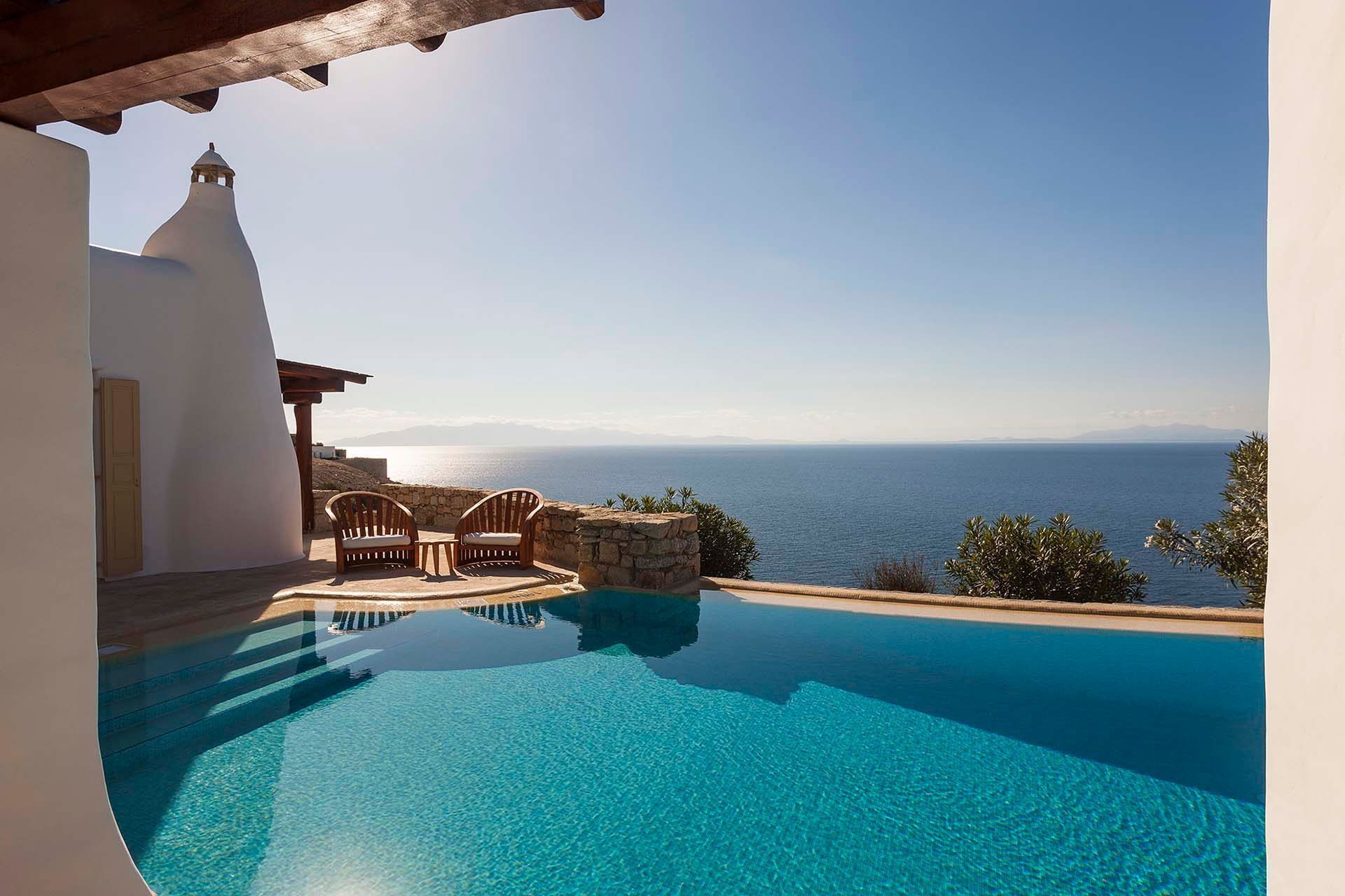 5 luxury villas for a group vacation