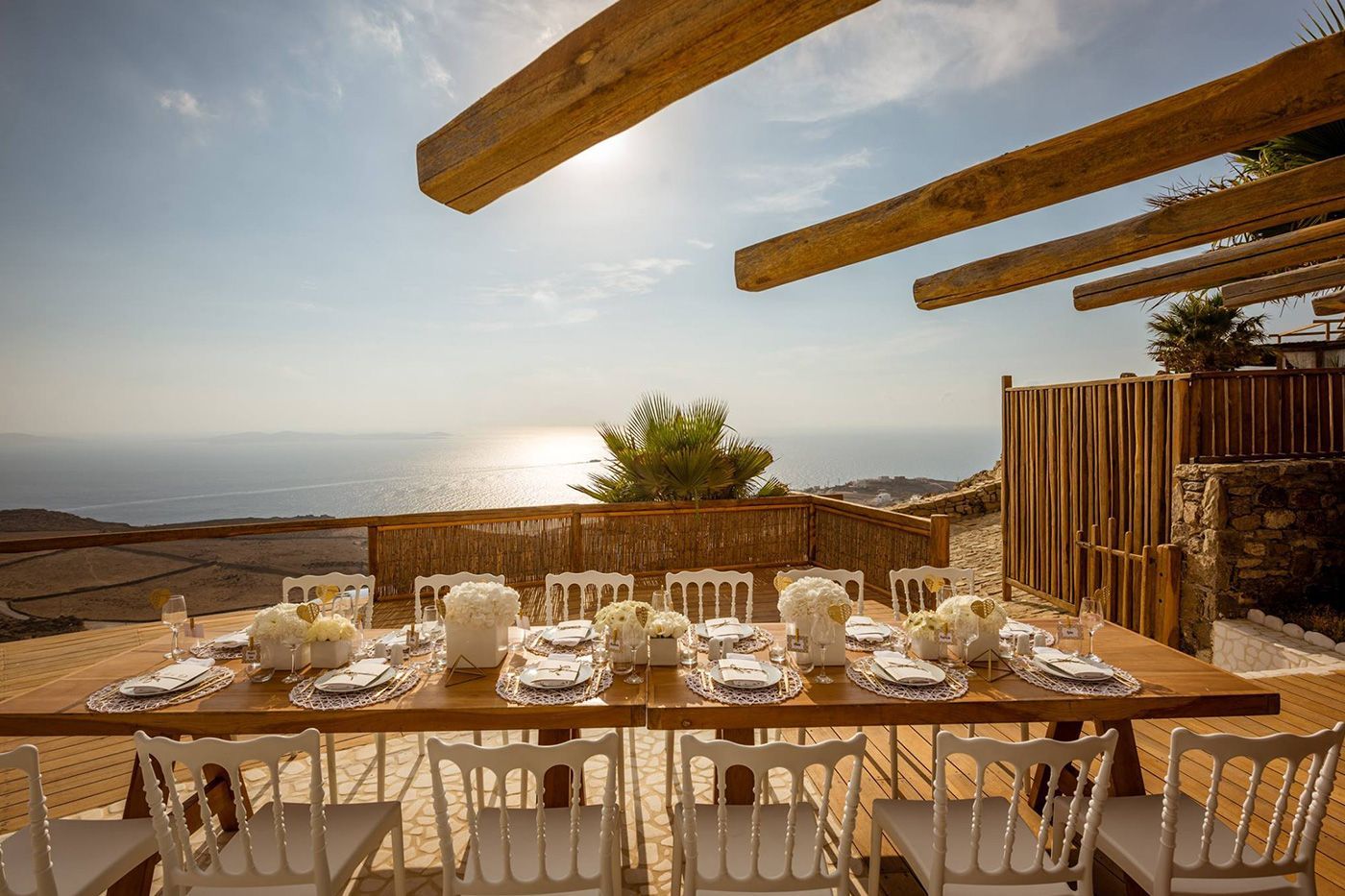 5 reasons why Mykonos weddings are the way to go