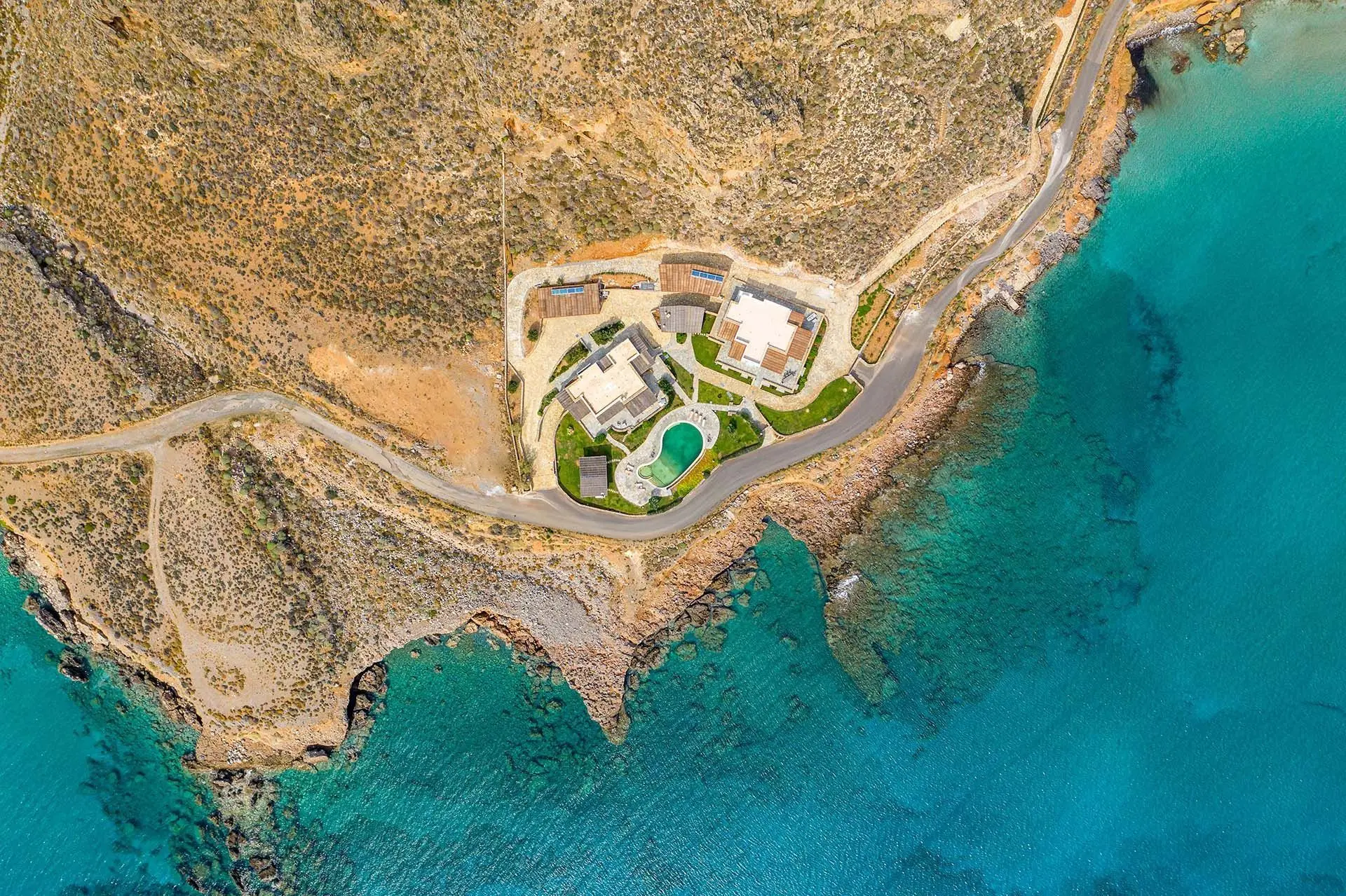 5 Off-the-Grid Luxury Villas in Crete