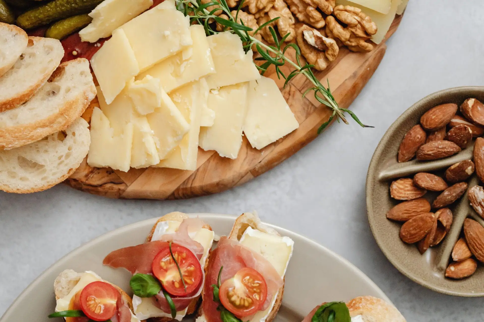 Culinary Delights: A Guide to Naxian Local Cuisine