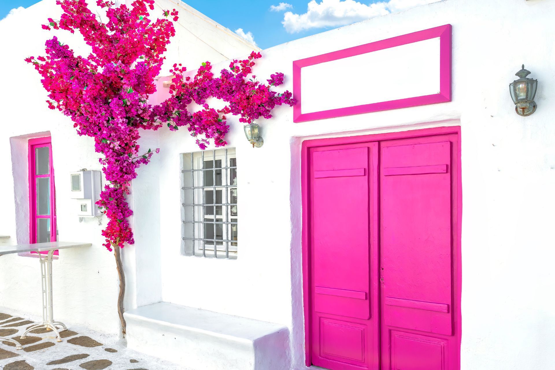 The ultimate Paros by night guide