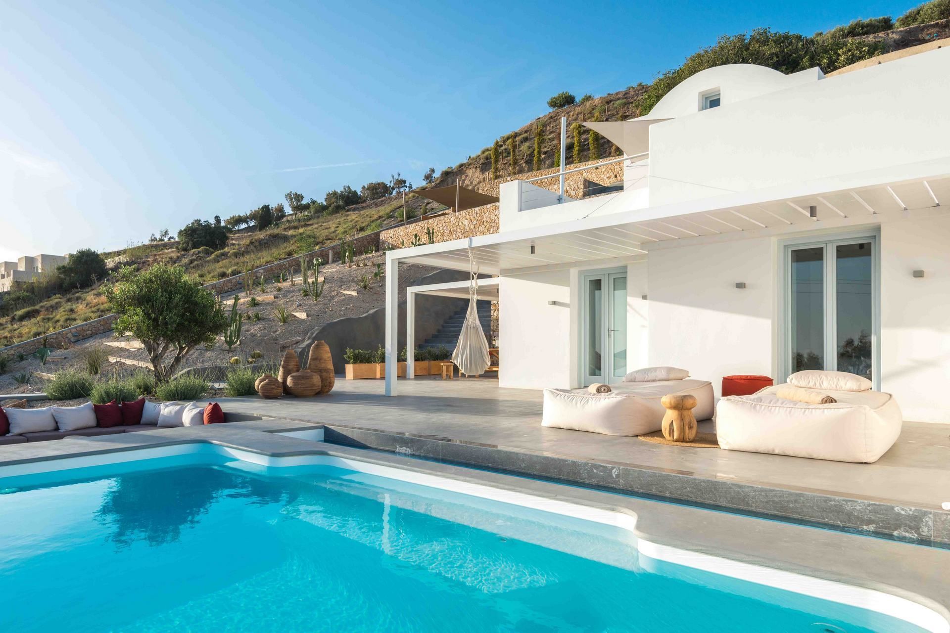 Santorini luxury villa Vista Retreat in Pyrgos Kallistis - 3