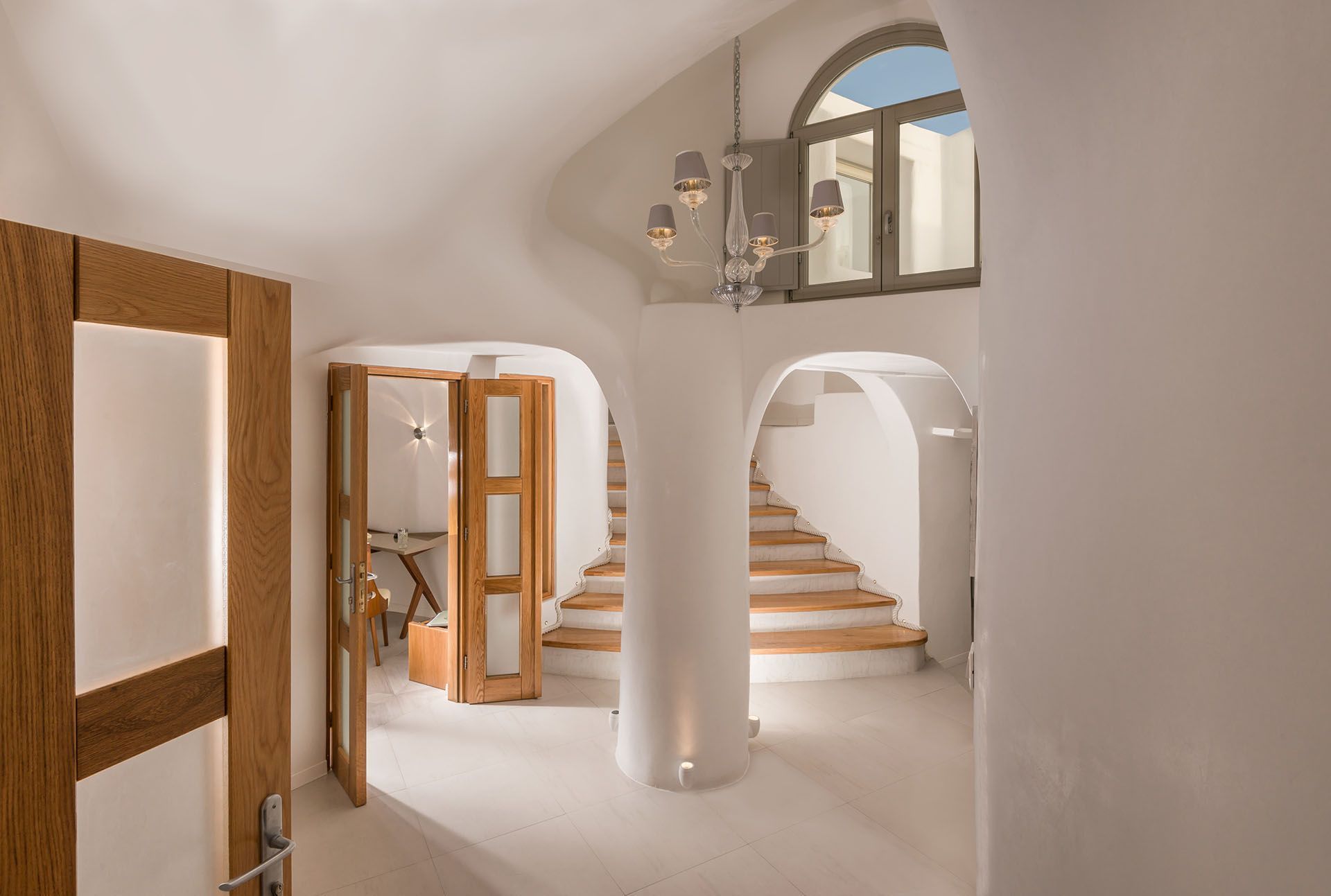 Santorini luxury villa Cadmus in Oia - 2