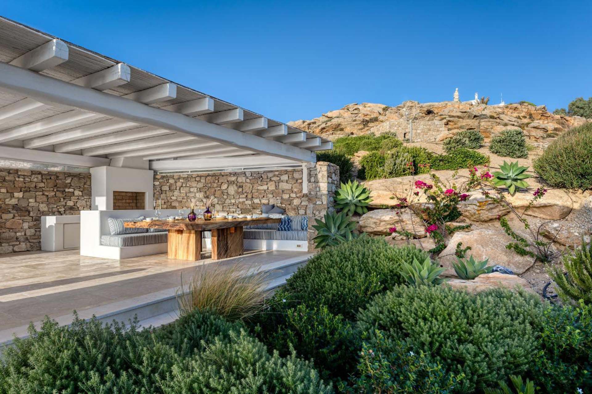 Mykonos luxury villa Delphine in Tourlos - 2