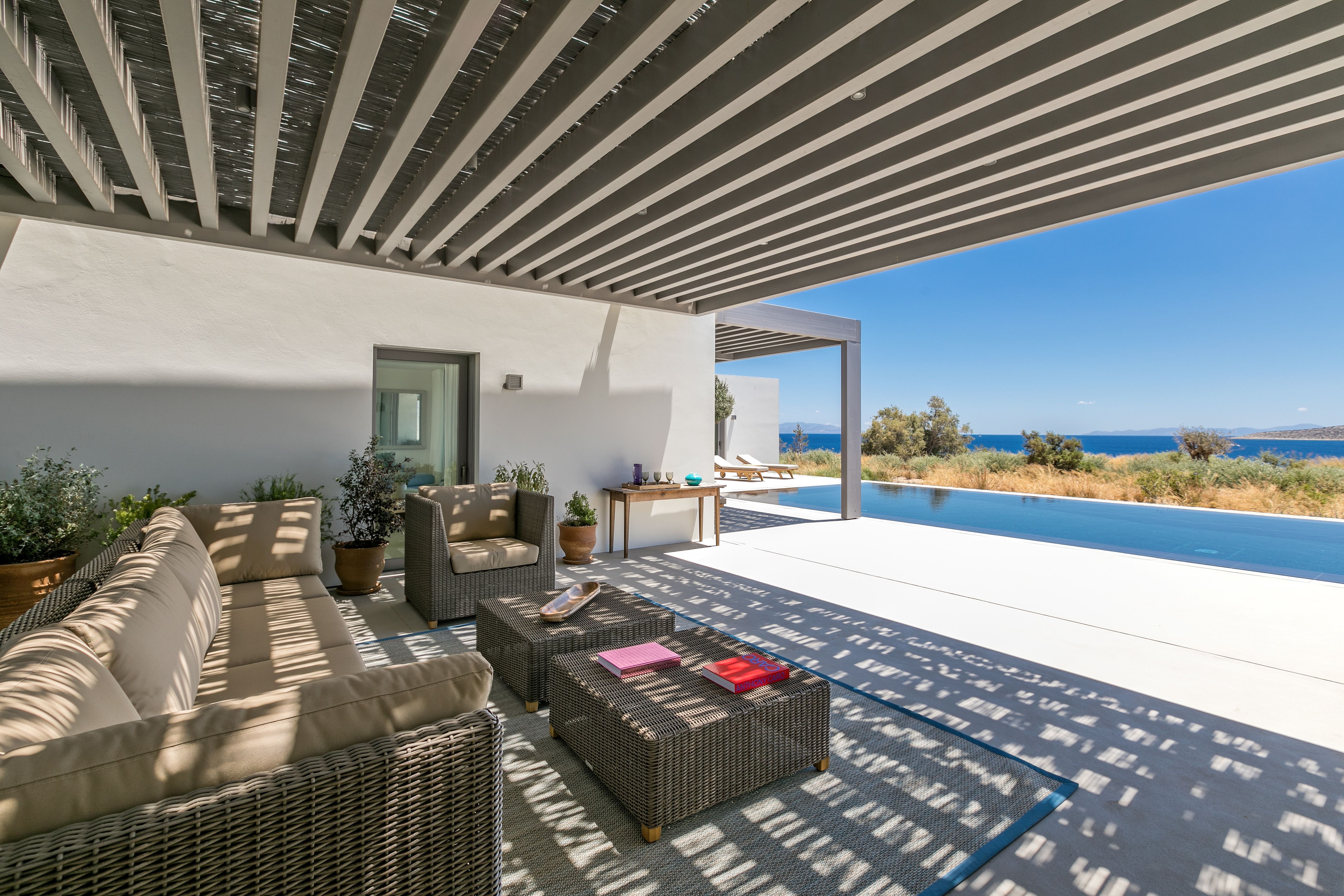 Paros luxury villa Bryn in Makria Miti - 2