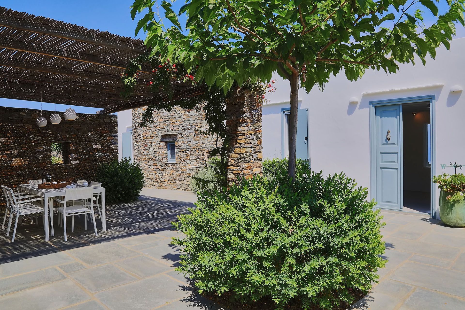  Sifnos luxury villa Phaenna in Chrysopigi - 2