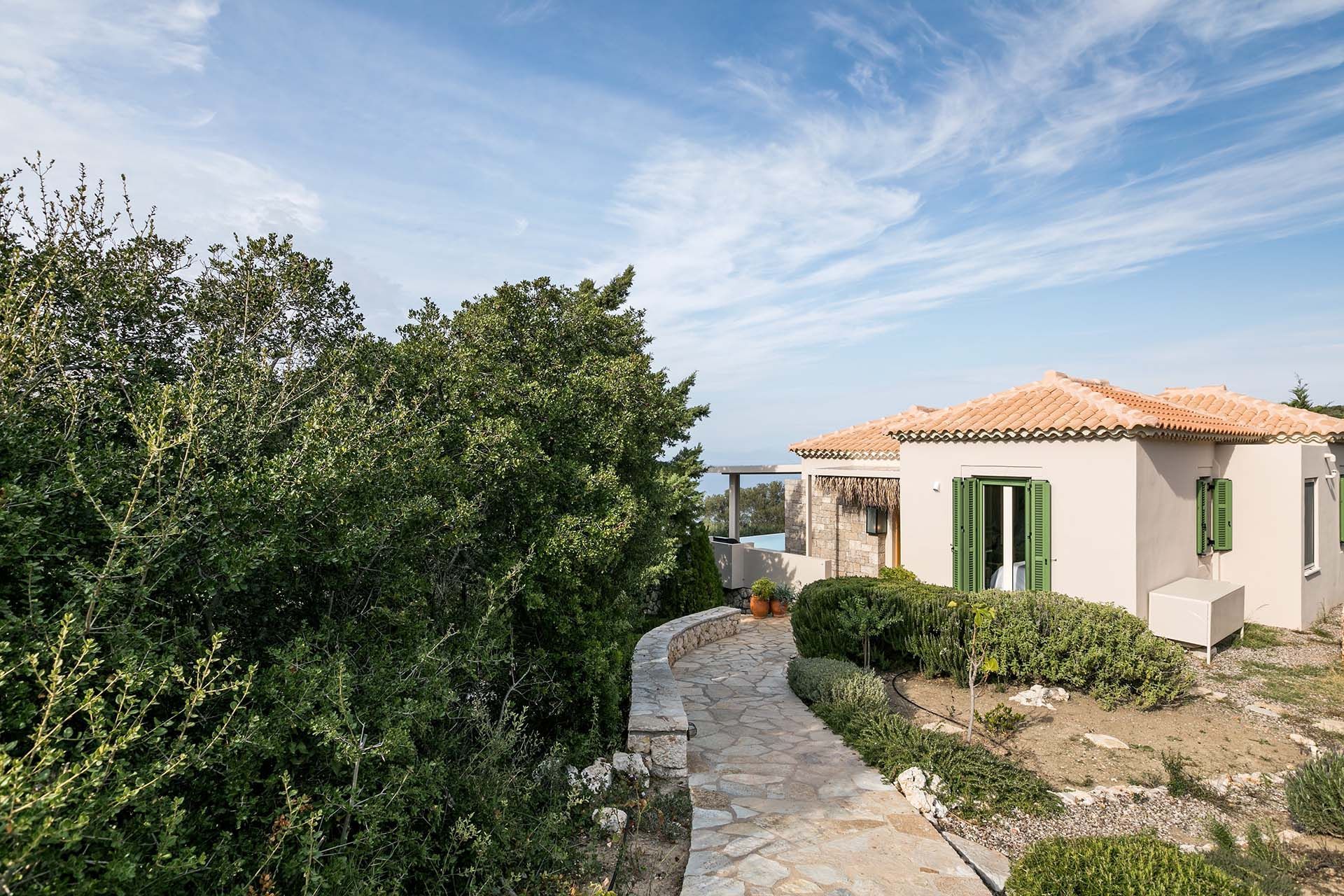 Lefkada luxury villa Iris in Tsoukalades - 2