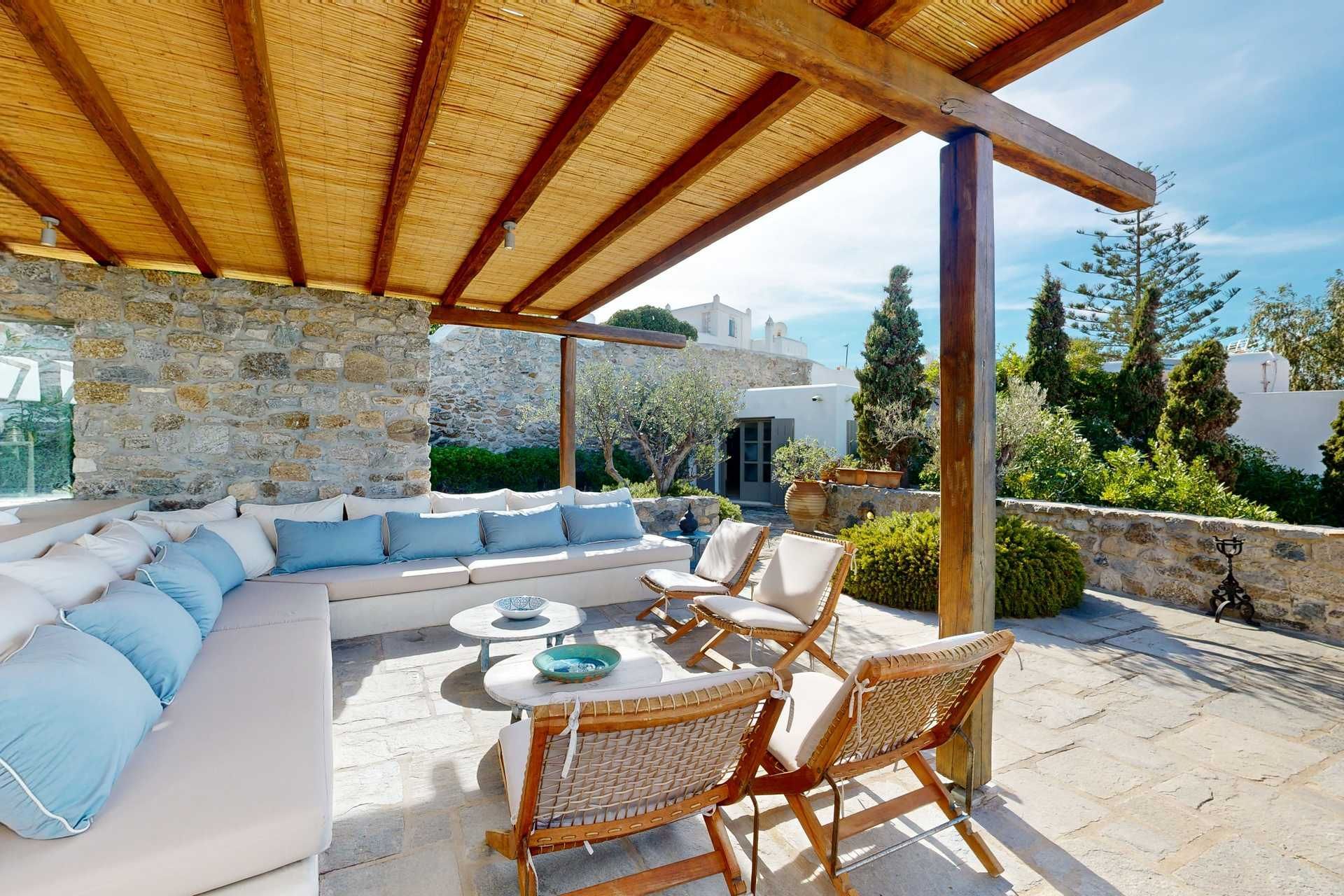 Mykonos luxury villa Rumi in Mykonos Town - 2