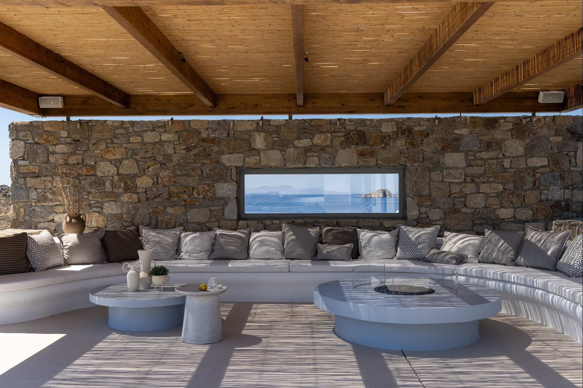 Mykonos luxury villa Tigerlily in Aleomandra - 2