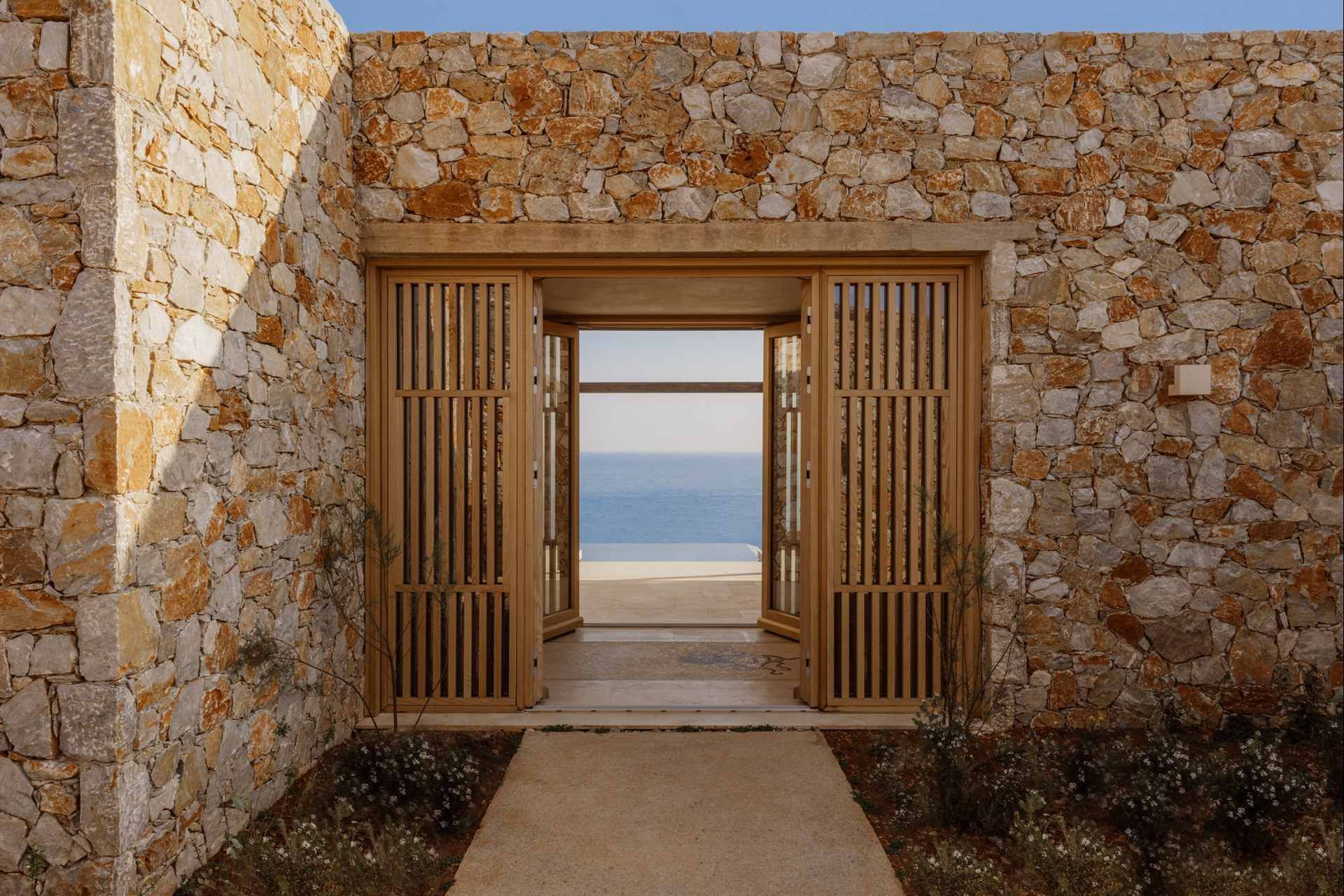 Folegandros luxury villa Ash in Petousis - 2