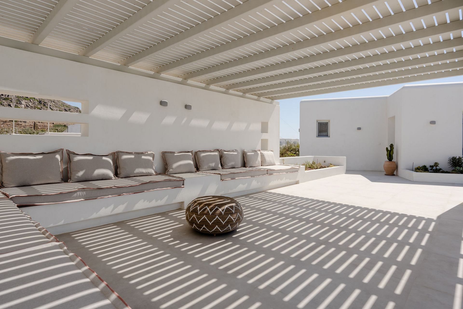 Naxos luxury villa Dulce in Mikri Vigla - 2