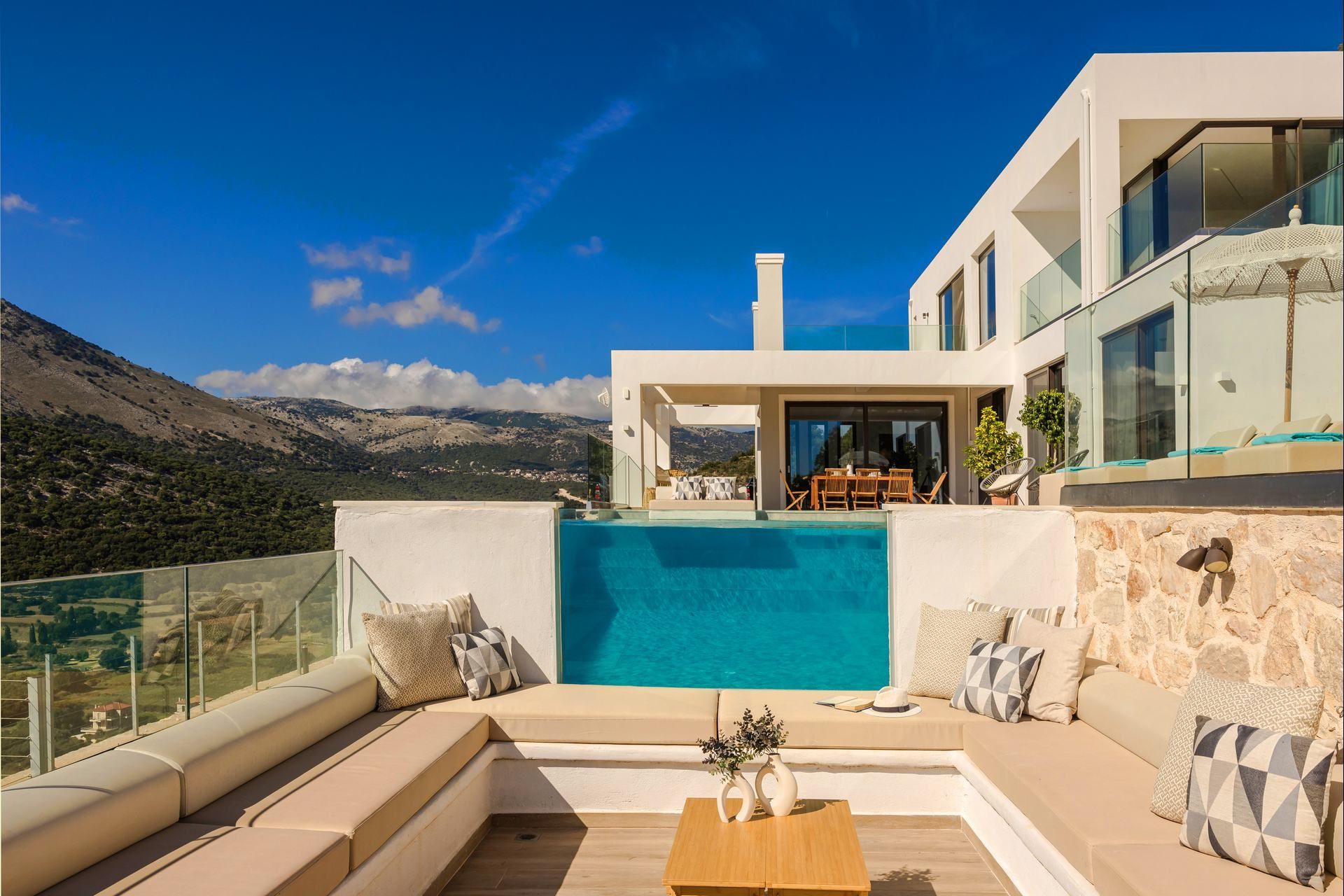 Kefalonia luxury villa Indigo in Agia Efimia - 2