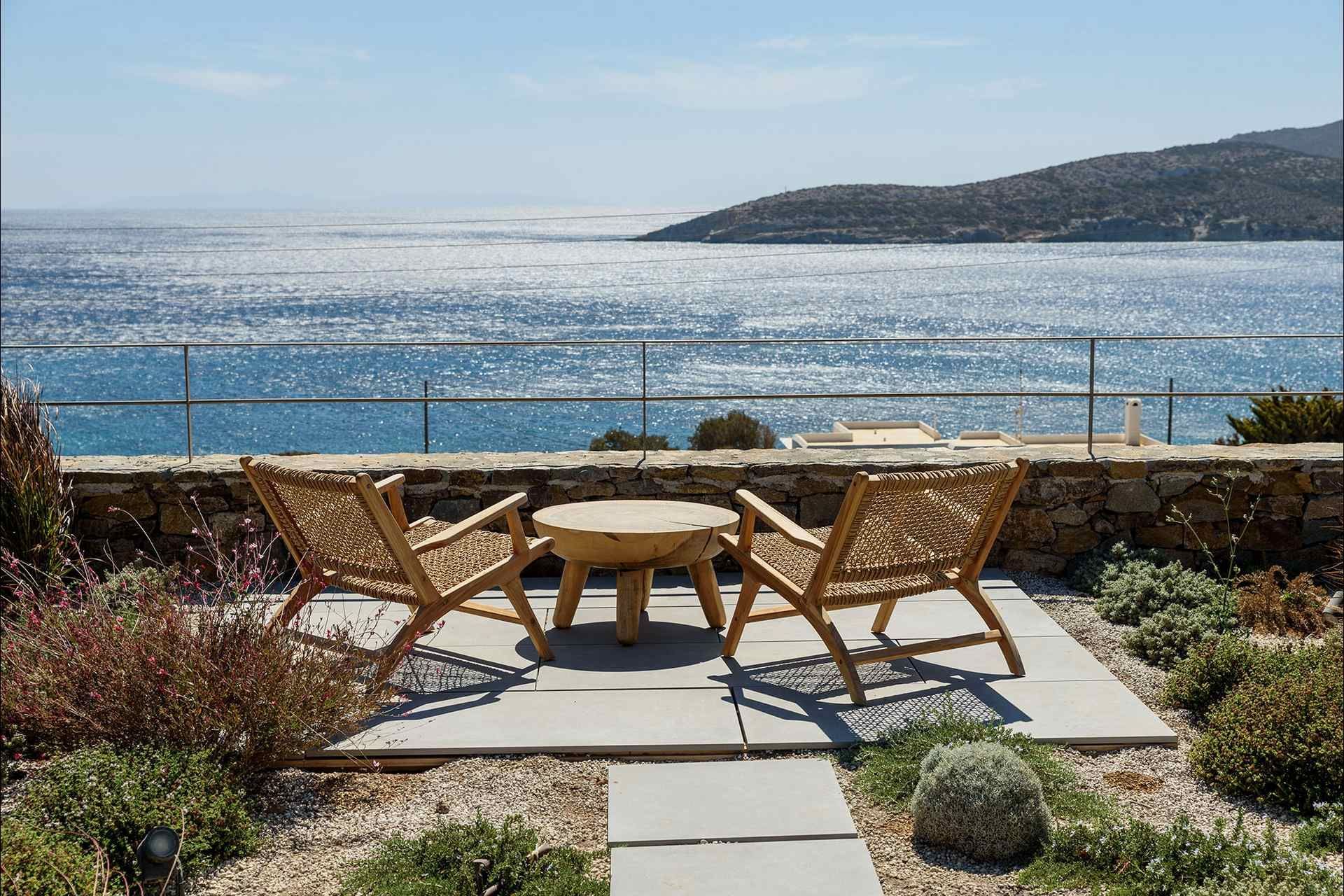 Antiparos luxury villa Skyblue in Agios Georgios - 2