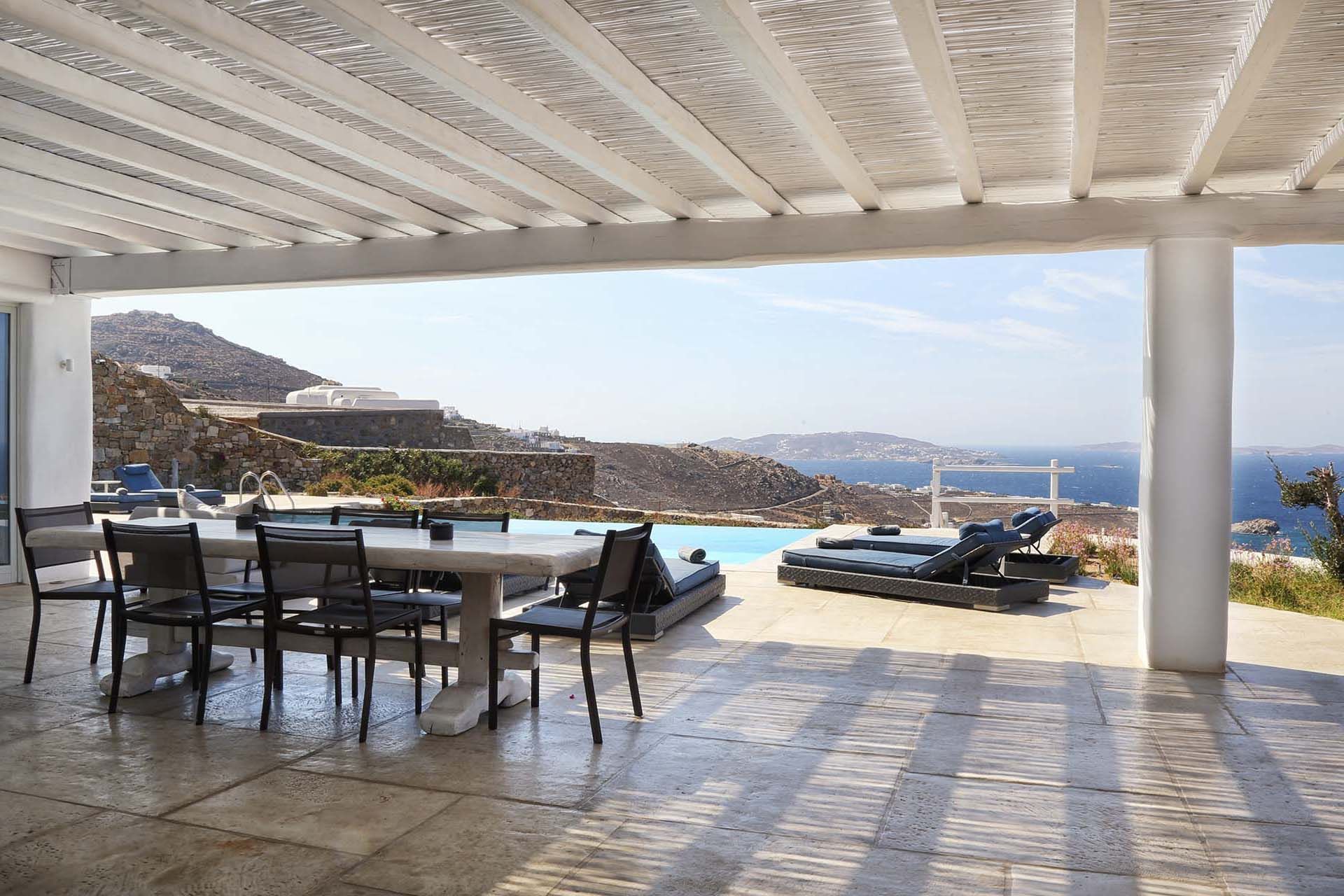  Mykonos luxury villa Sylvianne in Houlakia - 2