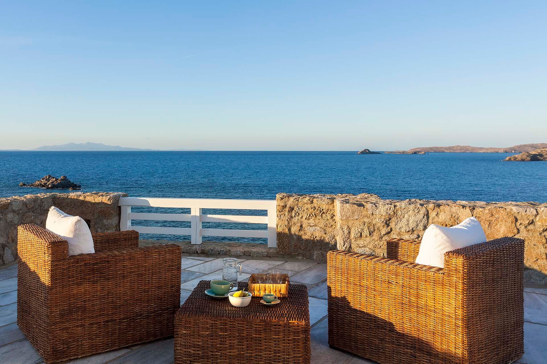 Mykonos luxury villa Lugano in Agios Lazaros - 2