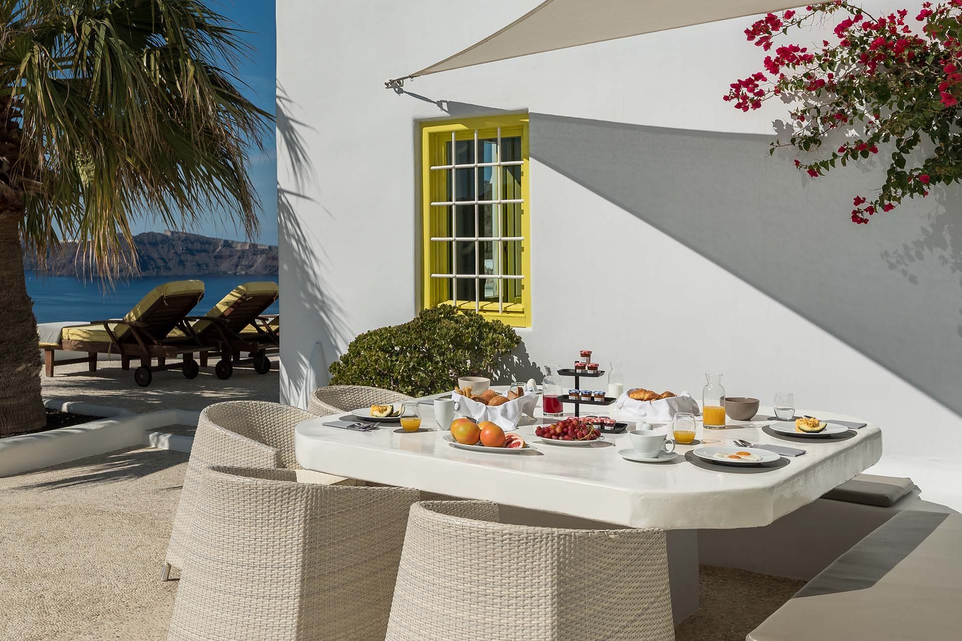 Santorini luxury villa Architect's House in Imerovigli - 2