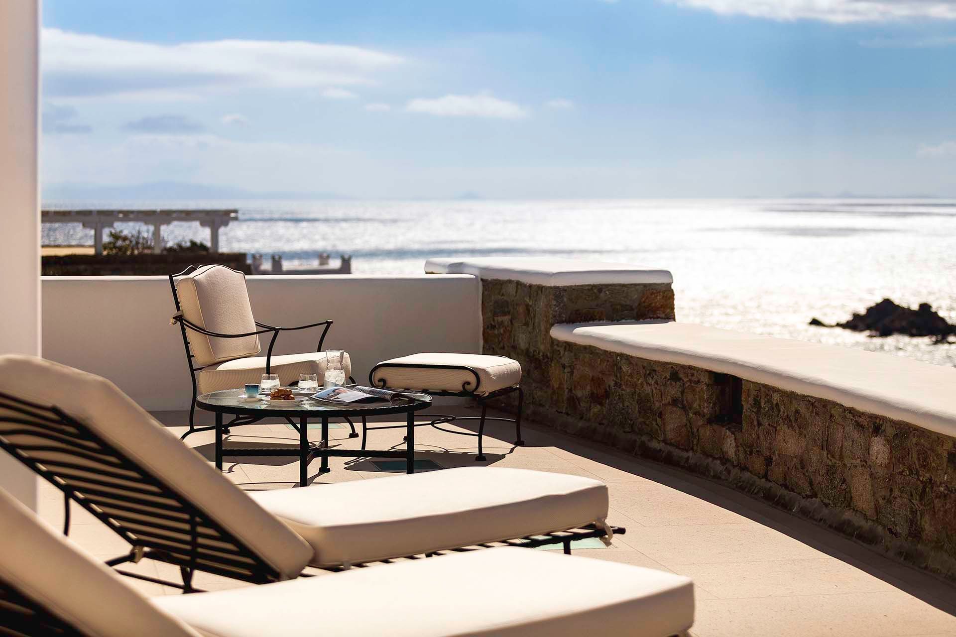 Mykonos luxury villa Queen Bee in Agios Lazaros - 2