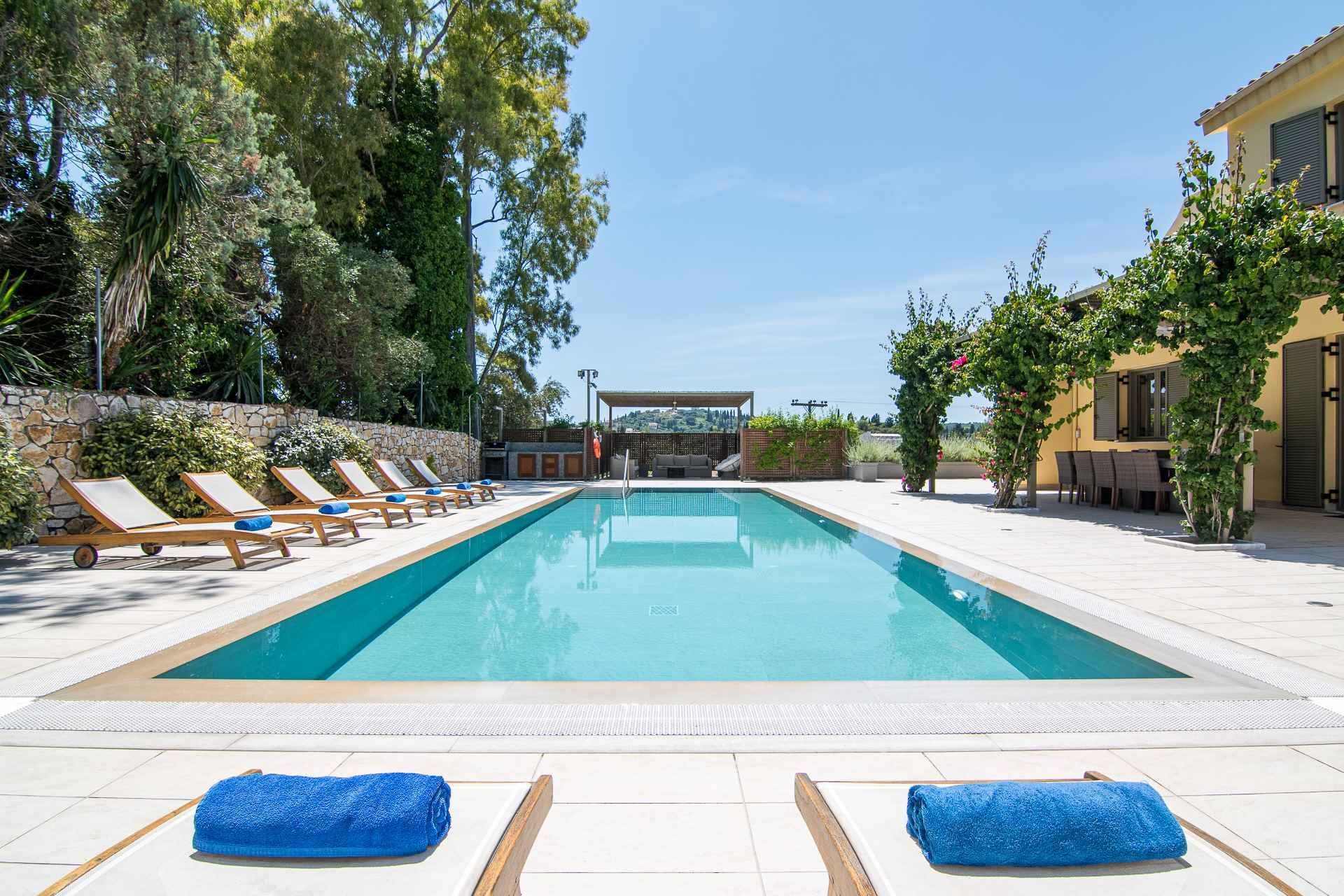 Corfu luxury villa Riley in Gouvia - 3