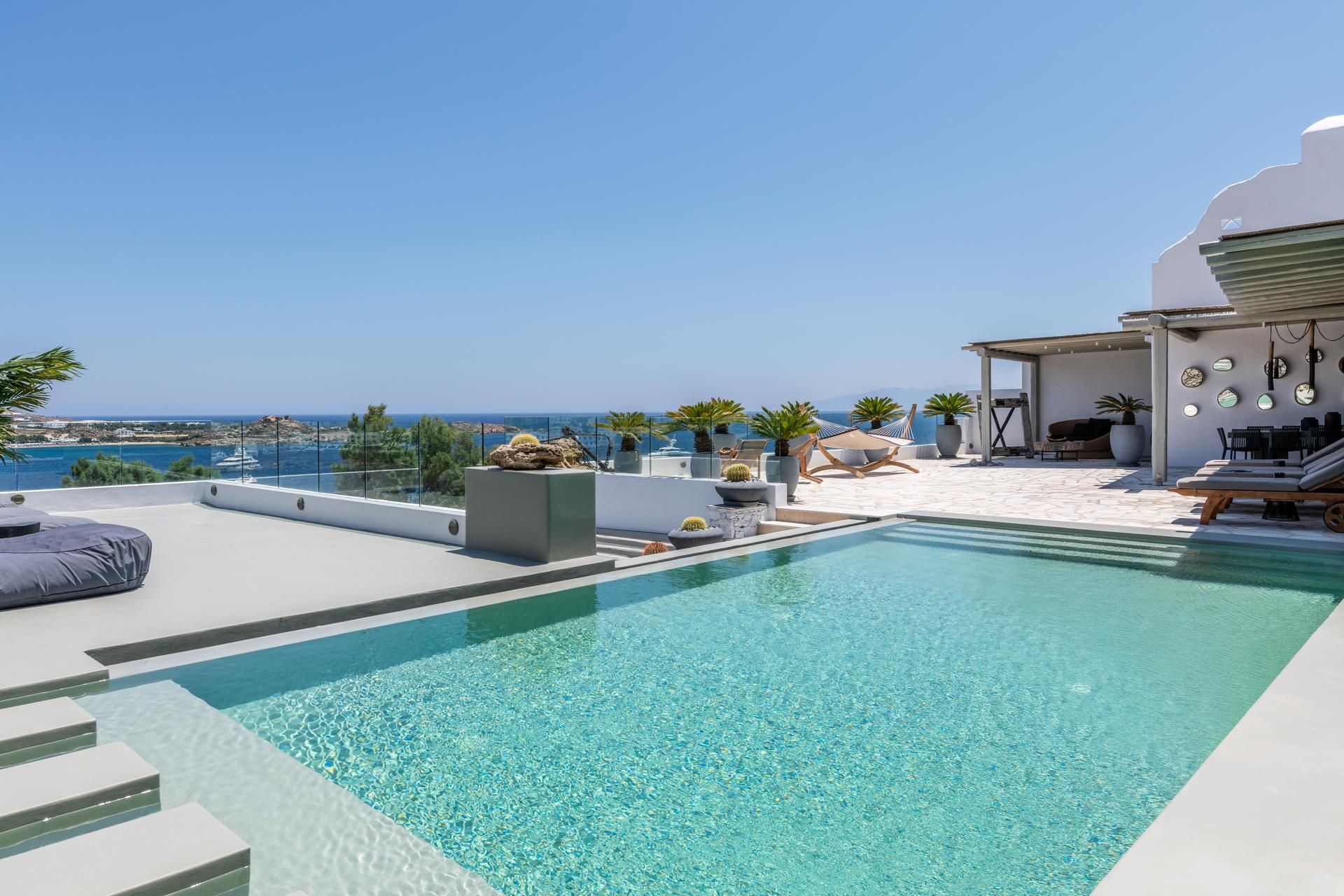 Mykonos luxury villa Christabel in Agios Lazaros - 3
