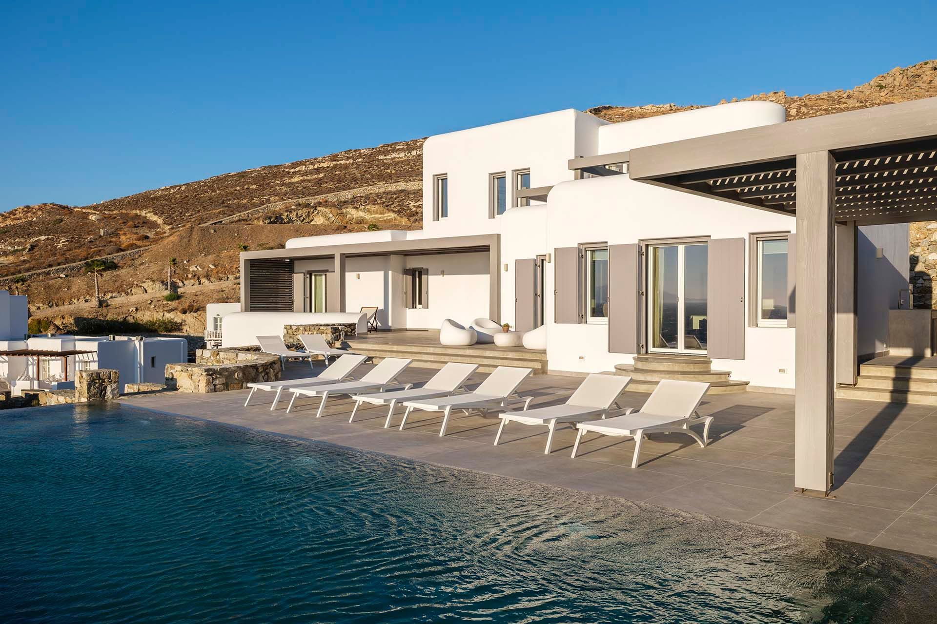 Mykonos luxury villa Myrielle in Pouli - 3