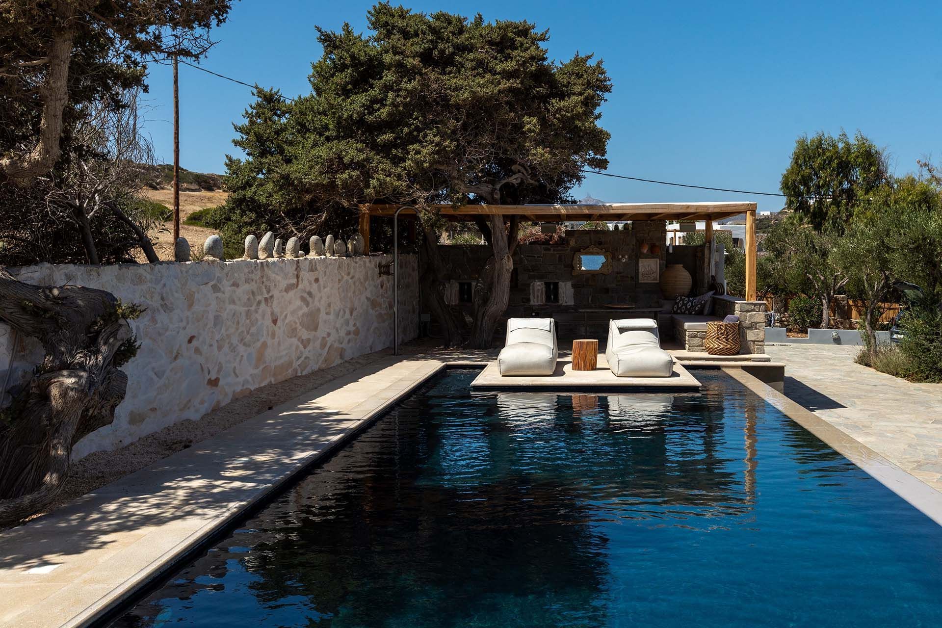 Paros luxury villa Agia Thalassa in Ambelas - 3