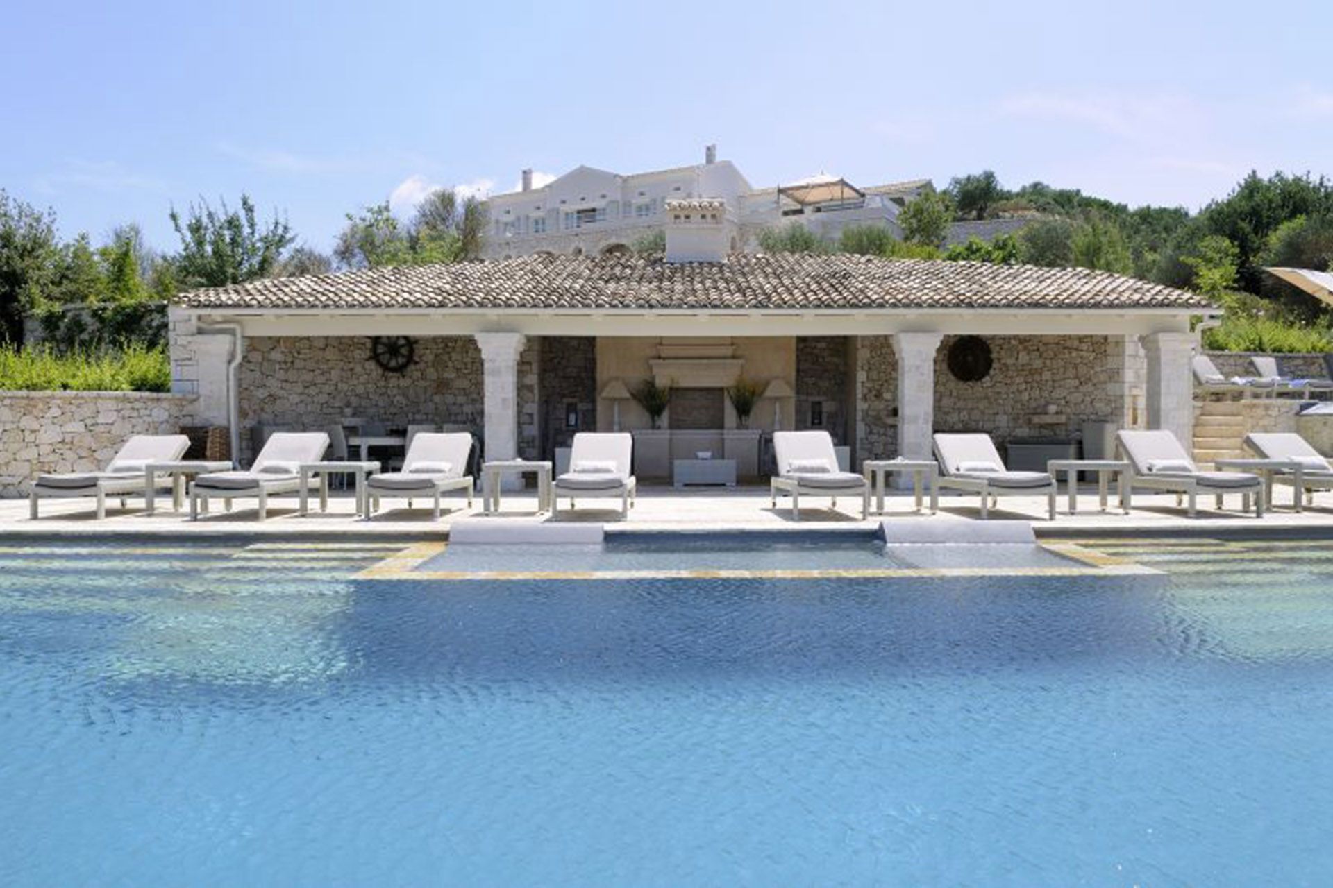 Corfu luxury villa Iphigenia in Kassiopi - 3