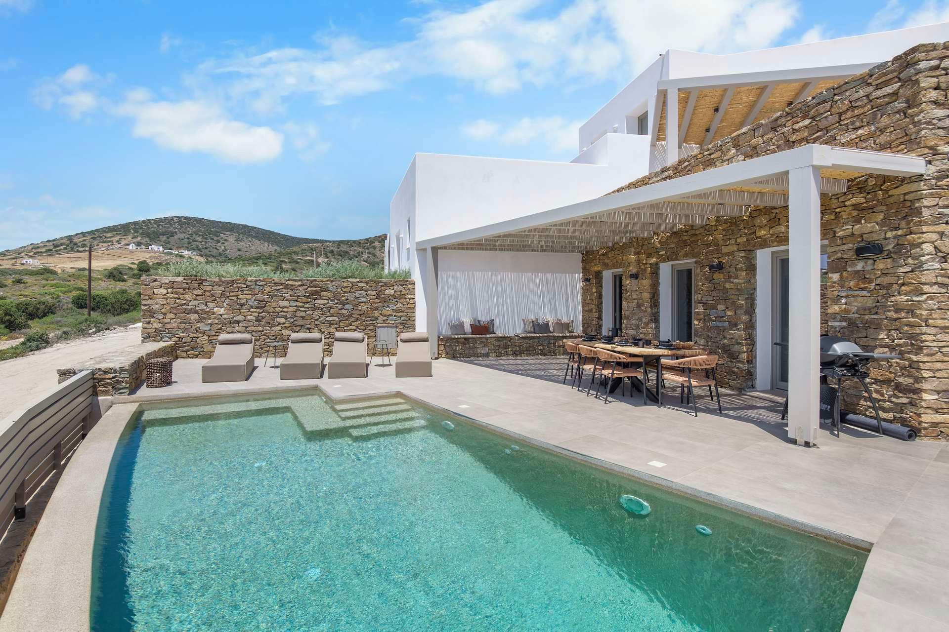Antiparos luxury villa Porphyra in Agios Georgios - 3