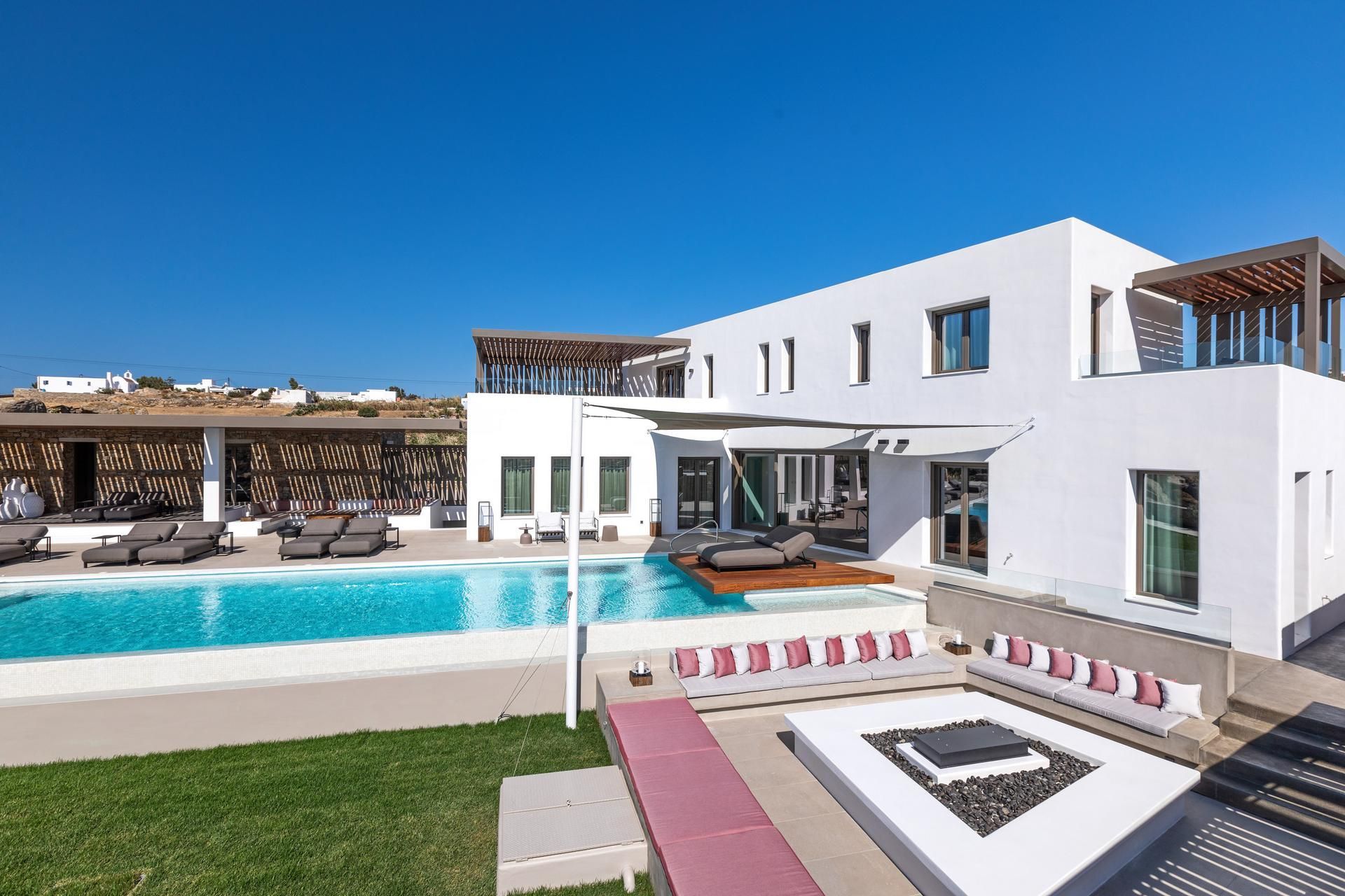Mykonos luxury villa Scarlet in Paradise Beach - 3