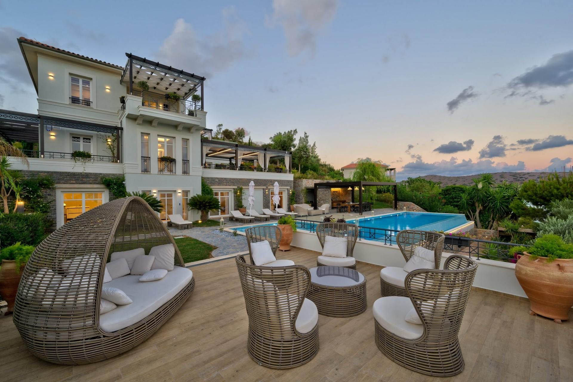  Crete luxury villa Camellia in Elounda - 3