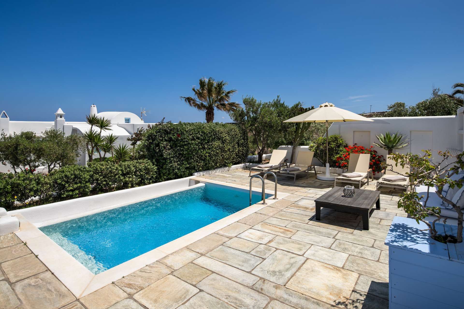 Santorini luxury villa Boreas in Vourvoulos - 3
