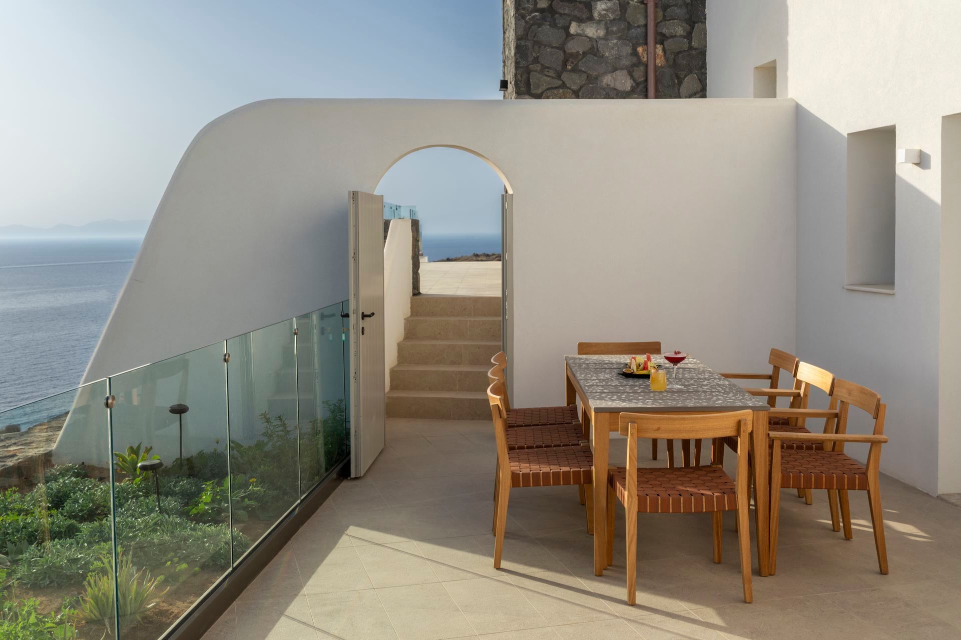 Santorini luxury villa Solitudea in Oia - 3
