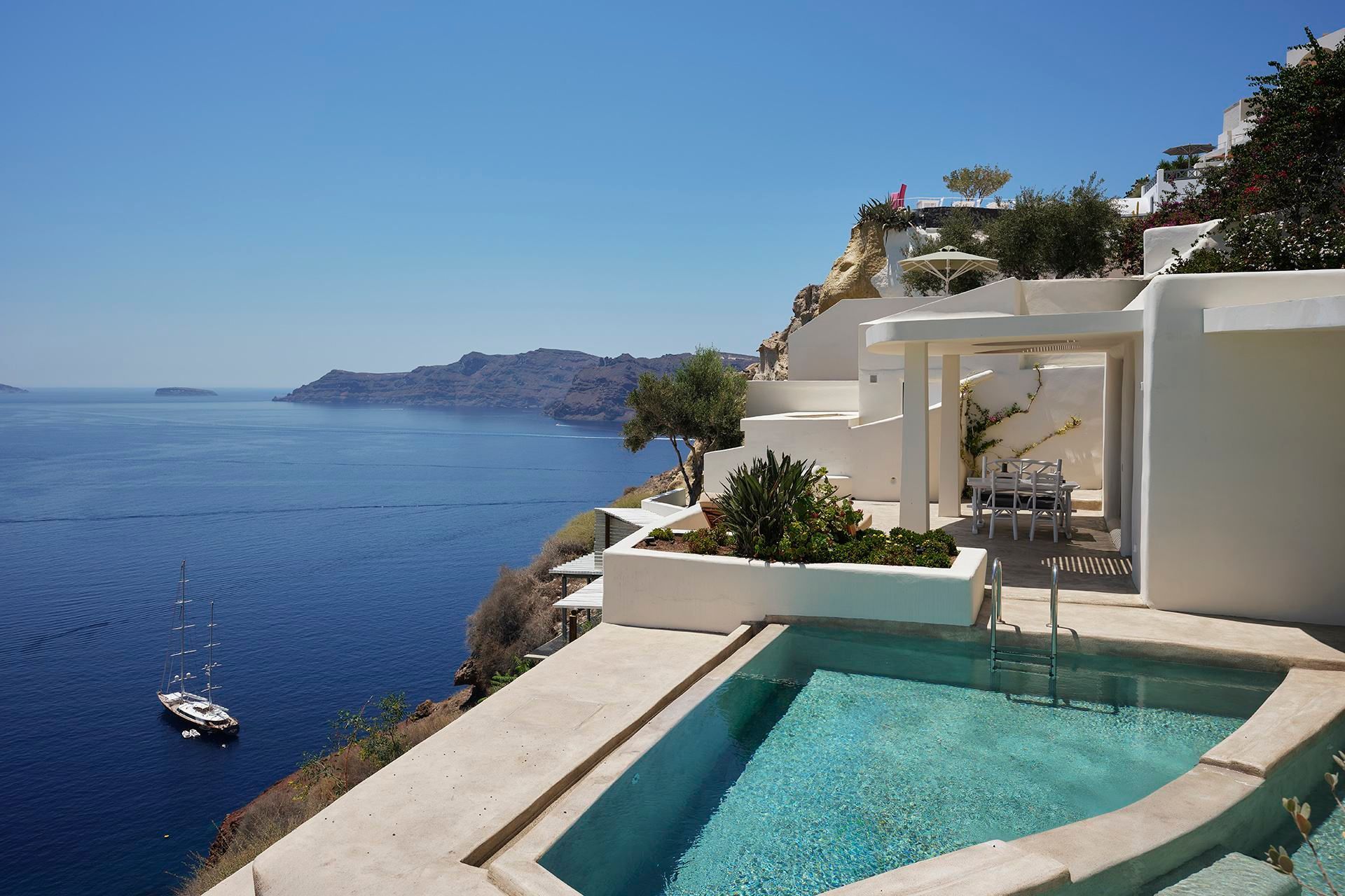 Santorini luxury villa Casablanca in Oia - 3