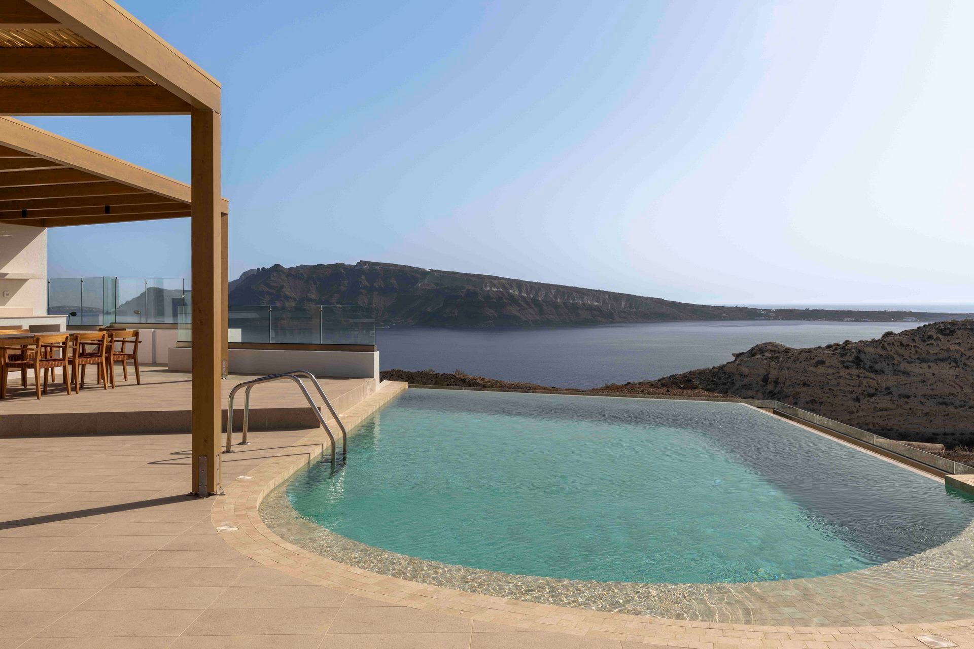 Santorini luxury villa Aetheria in Oia - 3