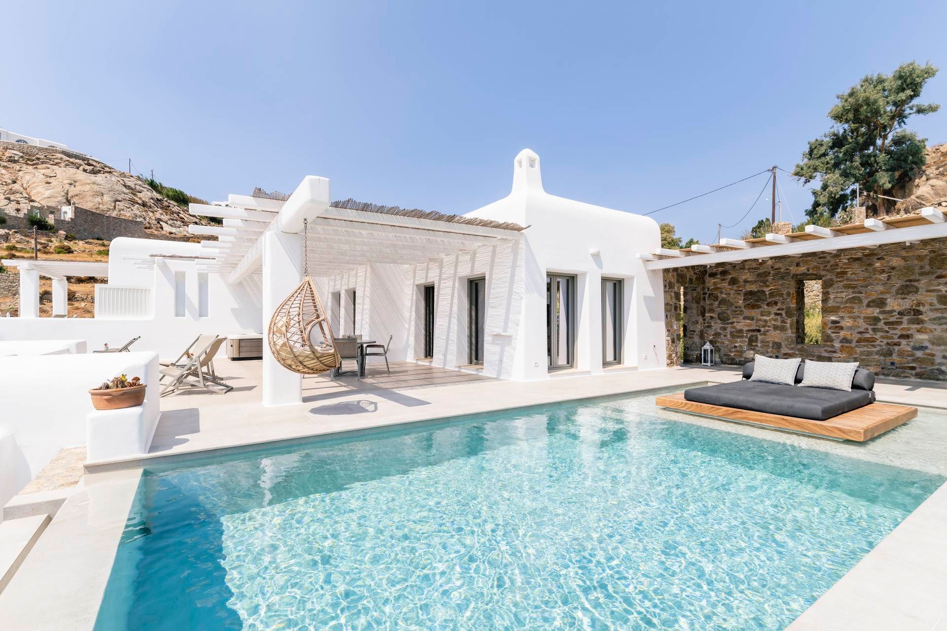 Mykonos luxury villa Caramel in Psarou - 3