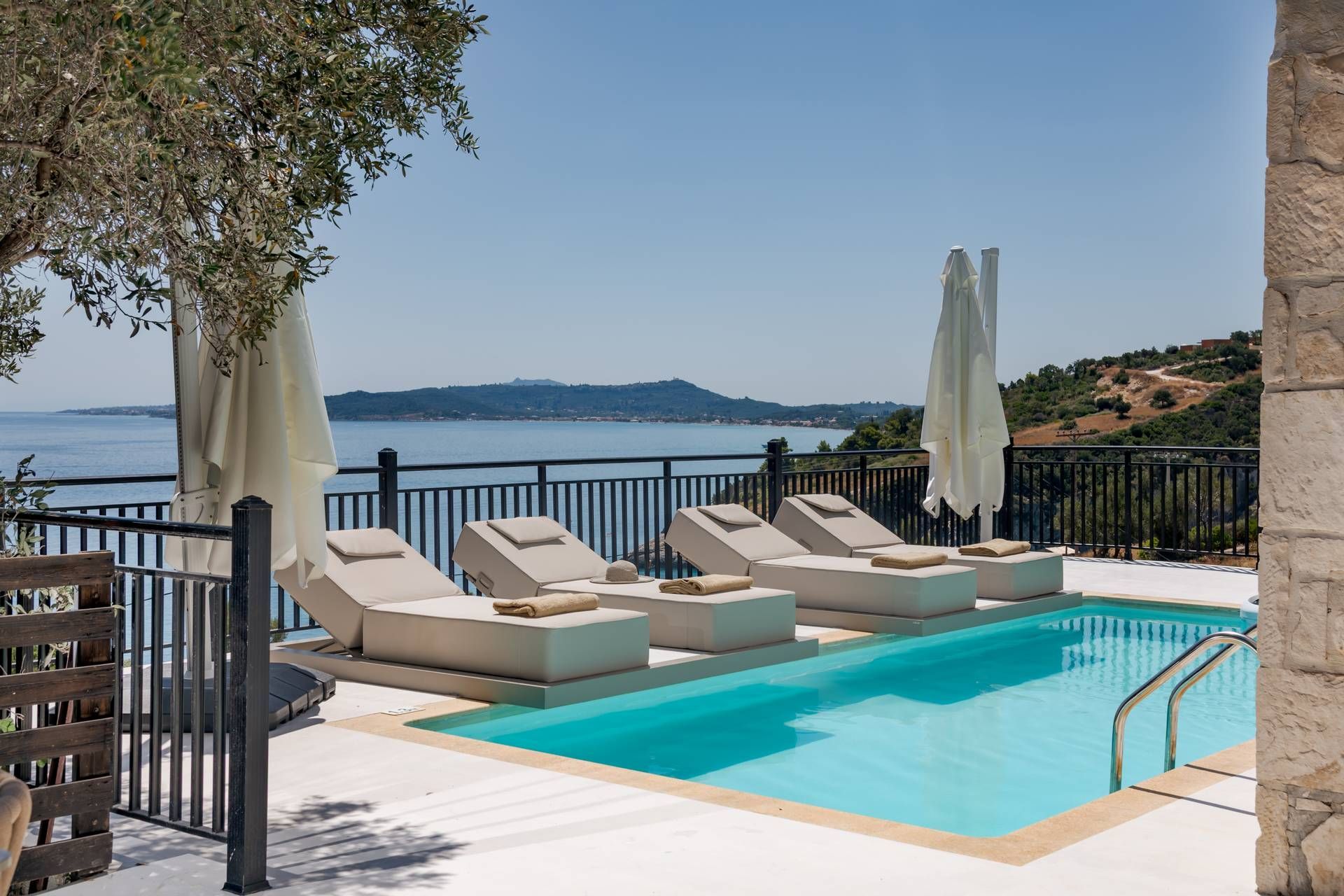 Zakynthos luxury villa Cyrisse in Xigia - 3