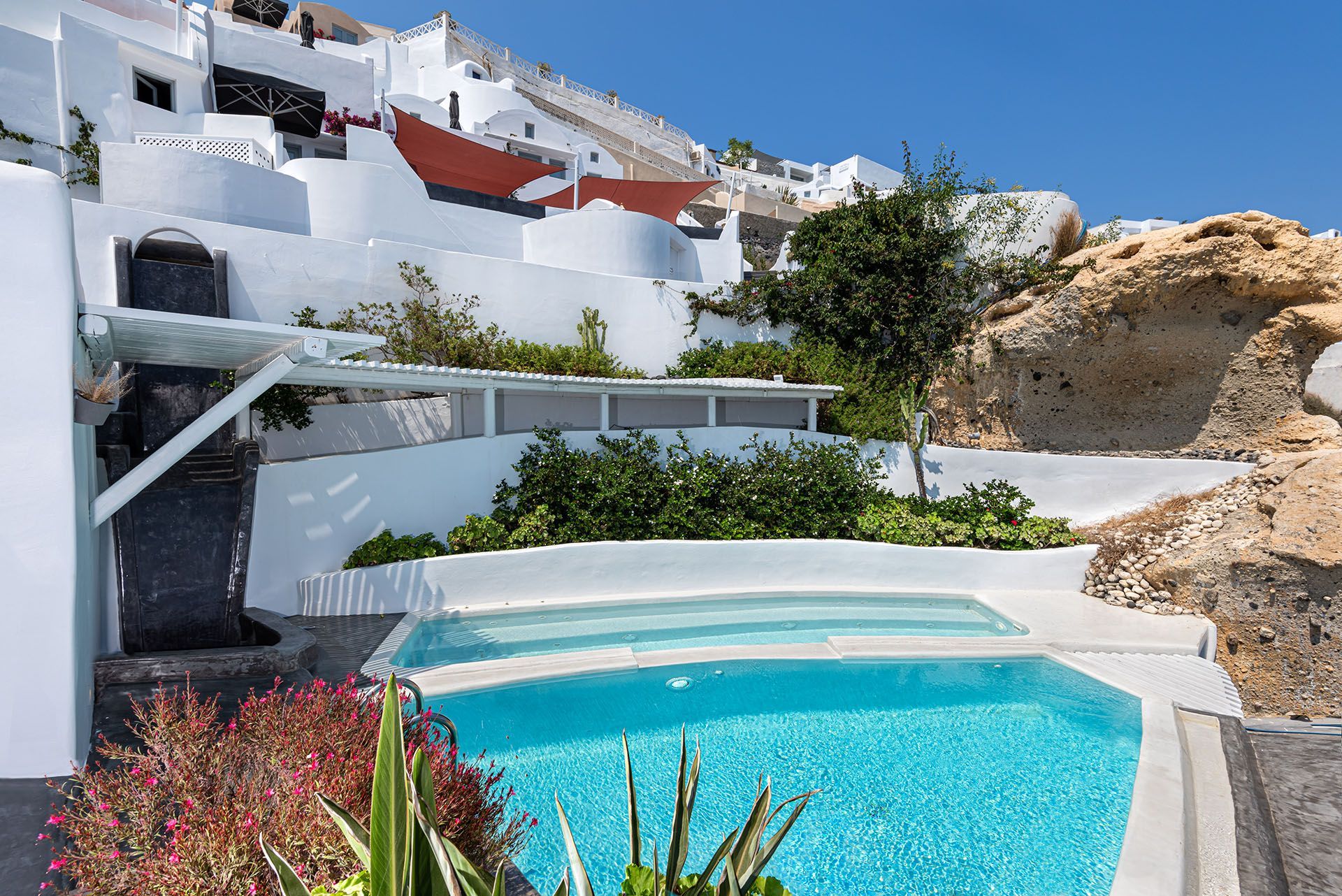 Santorini luxury villa Casablanca in Oia - 3