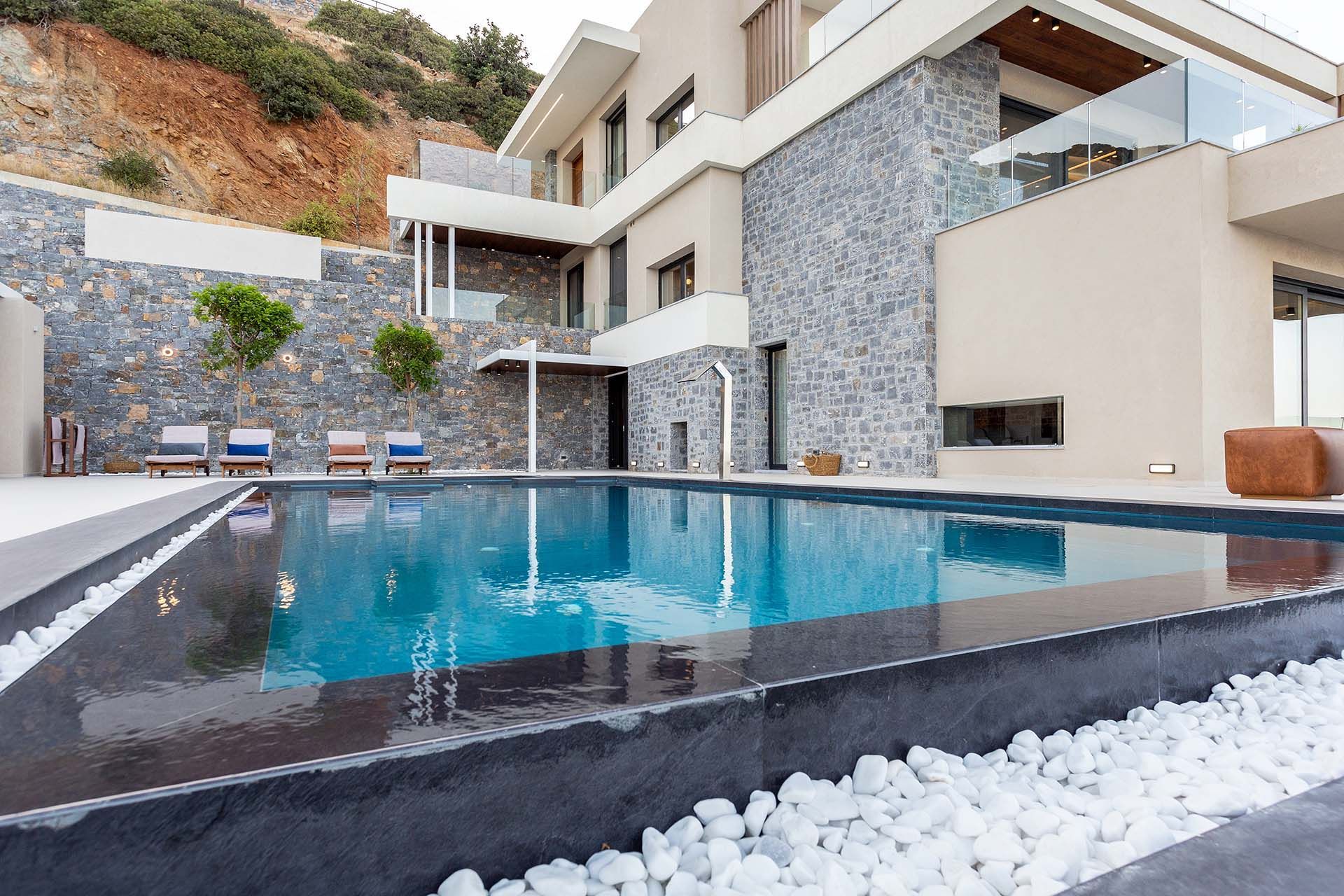 Crete luxury villa Blanche in Rogdia - 3