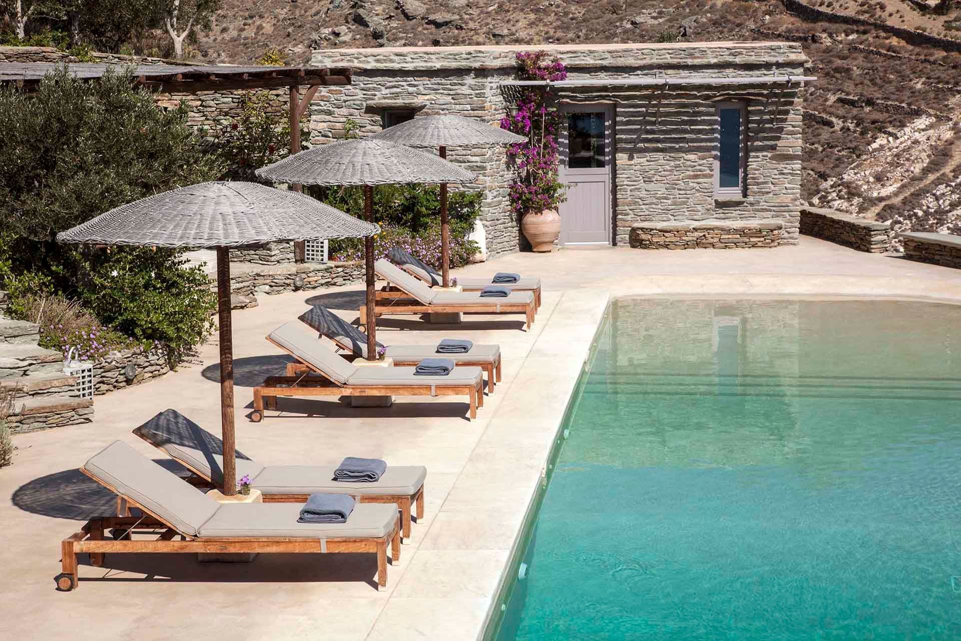 Tinos luxury villa Nora in Kalivia - 3