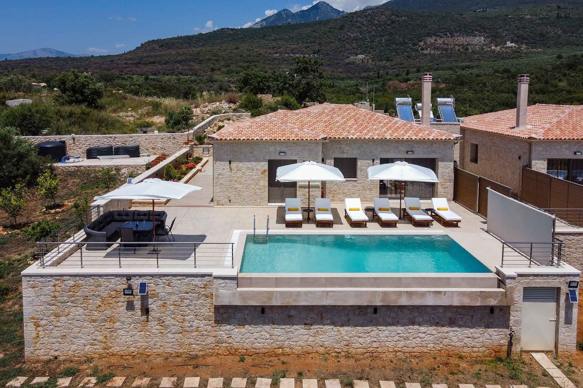 Mani luxury villa Serene Nest IΙ in Stoupa - 3