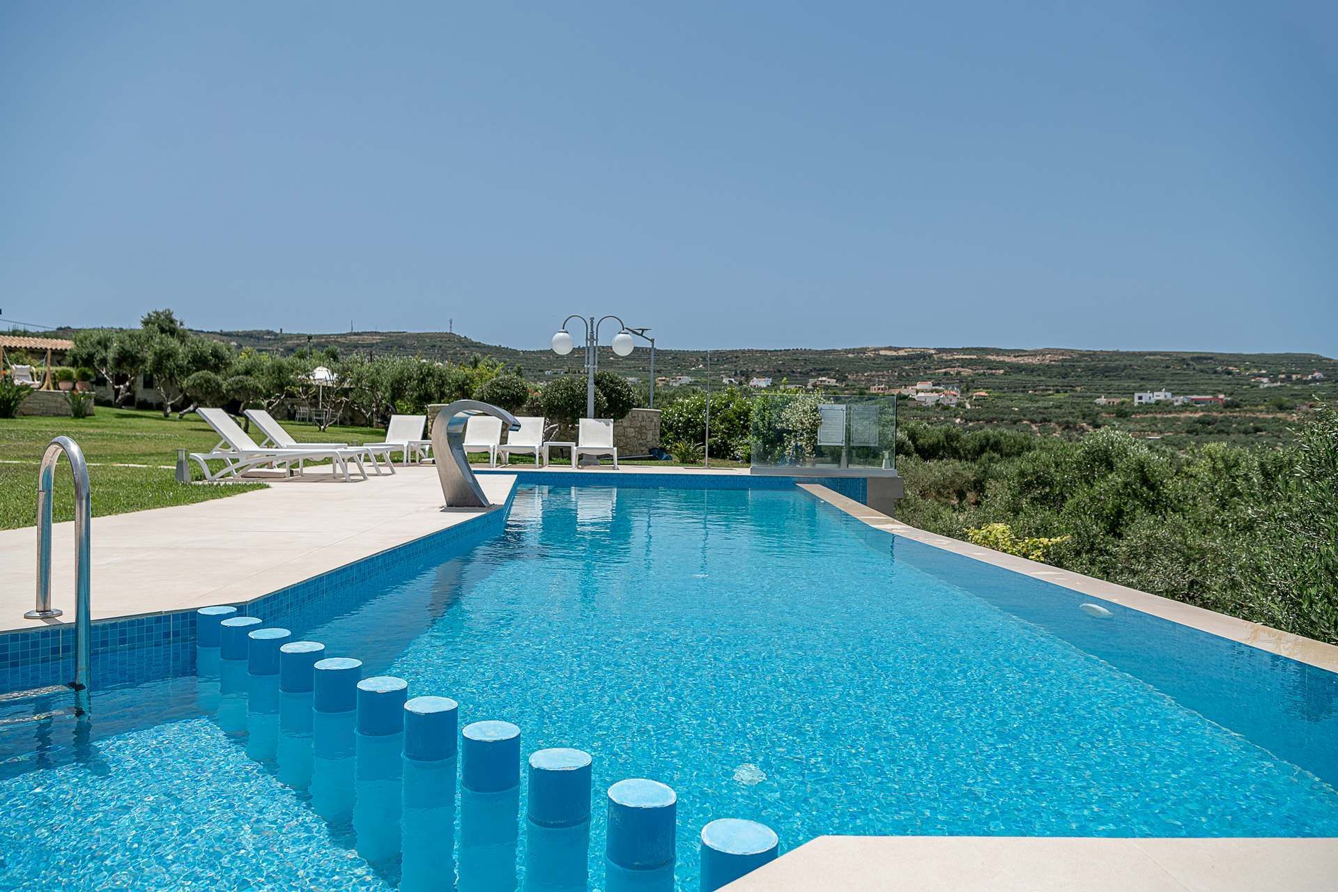 Crete luxury villa Aliza in Ammoudara - 3