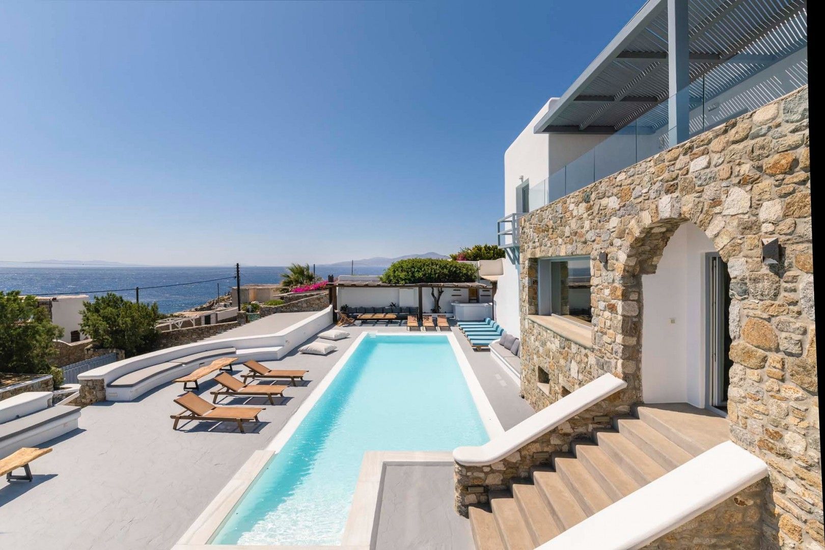 Mykonos luxury villa Ivory Grand in Agios Stefanos - 4