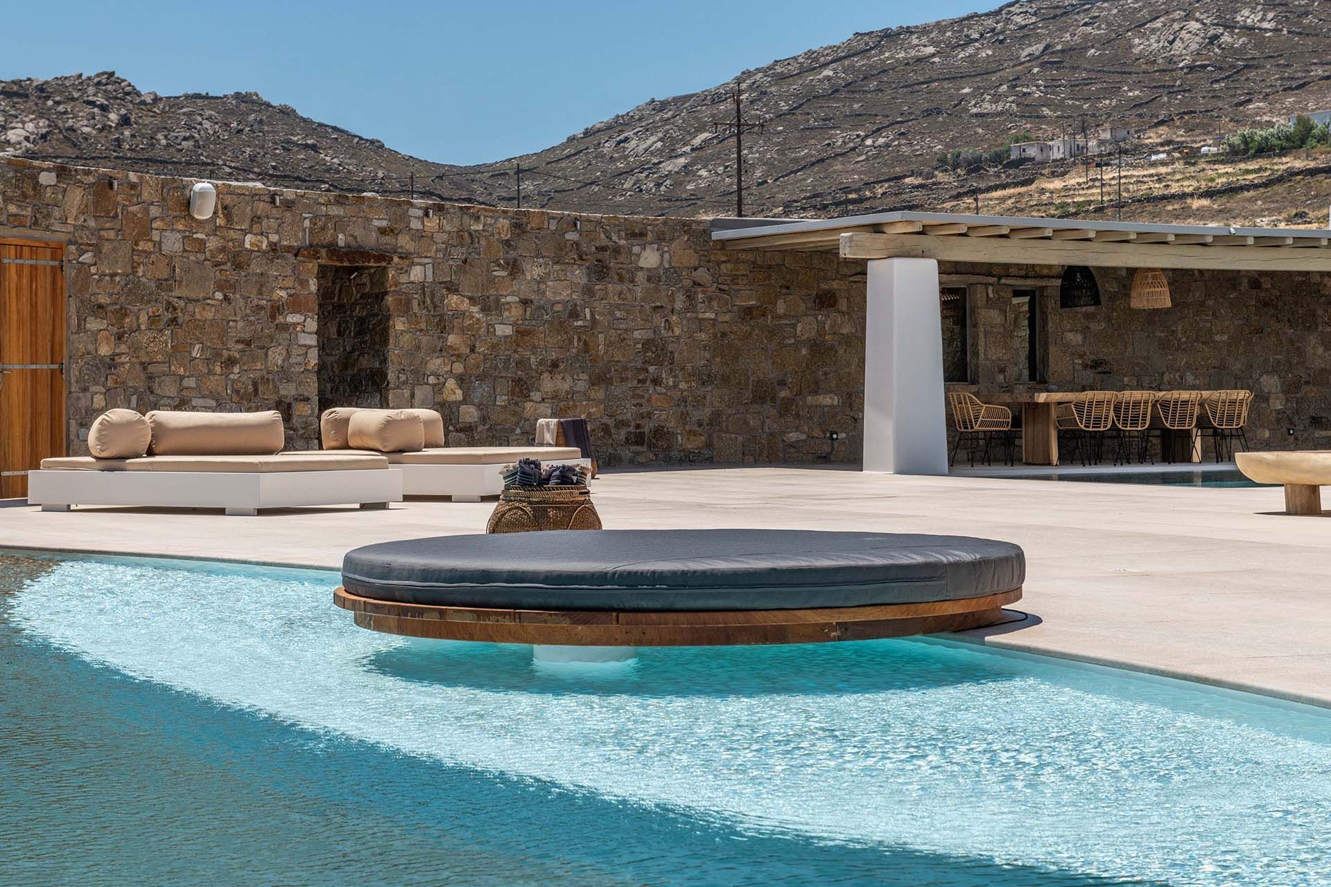 Mykonos luxury villa Bella in Ftelia - 4