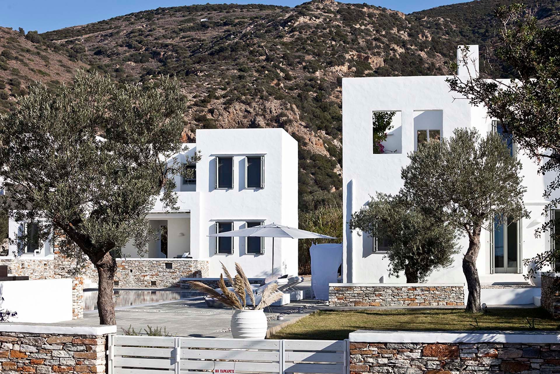 Sifnos luxury villa Vathia in Vathi - 4