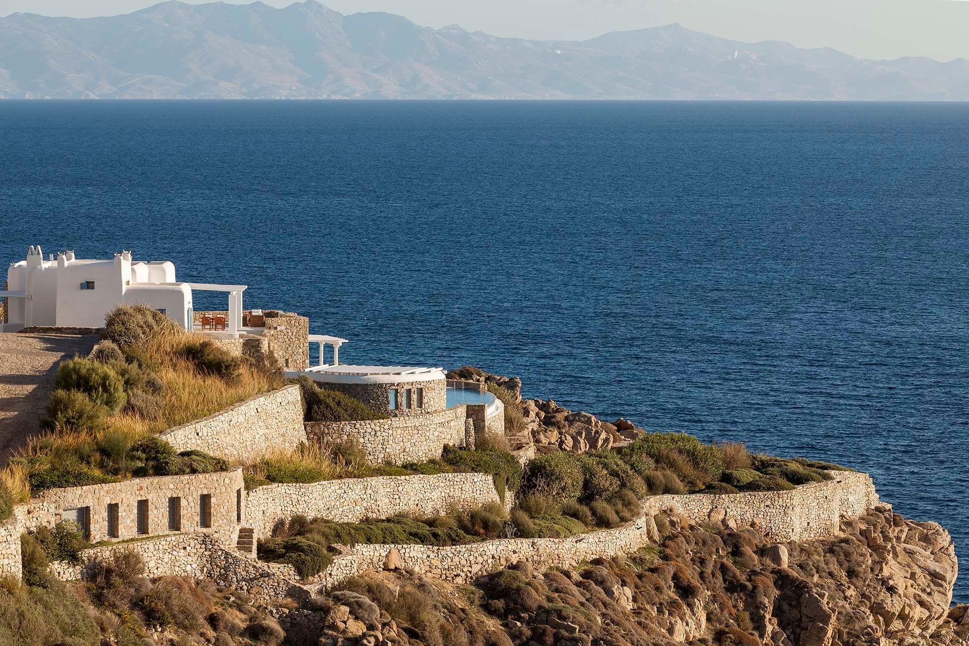 Mykonos luxury villa Lugano in Agios Lazaros - 4