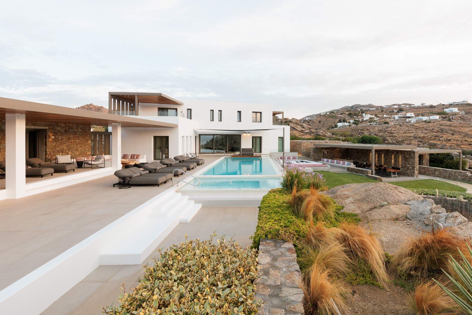 Mykonos luxury villa Scarlet in Paradise Beach - 4