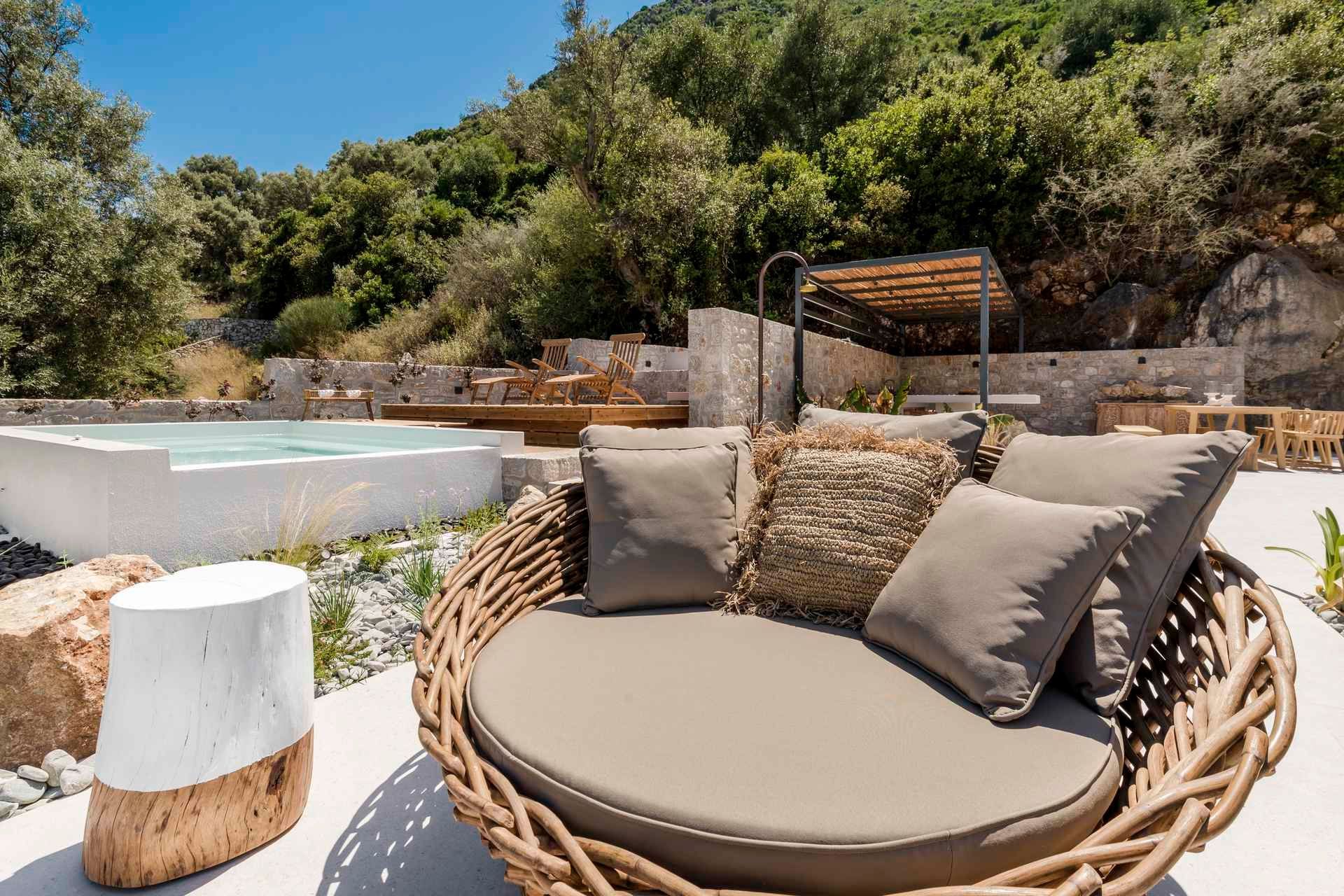 Lefkada luxury villa Bellflower in Nikiana - 3