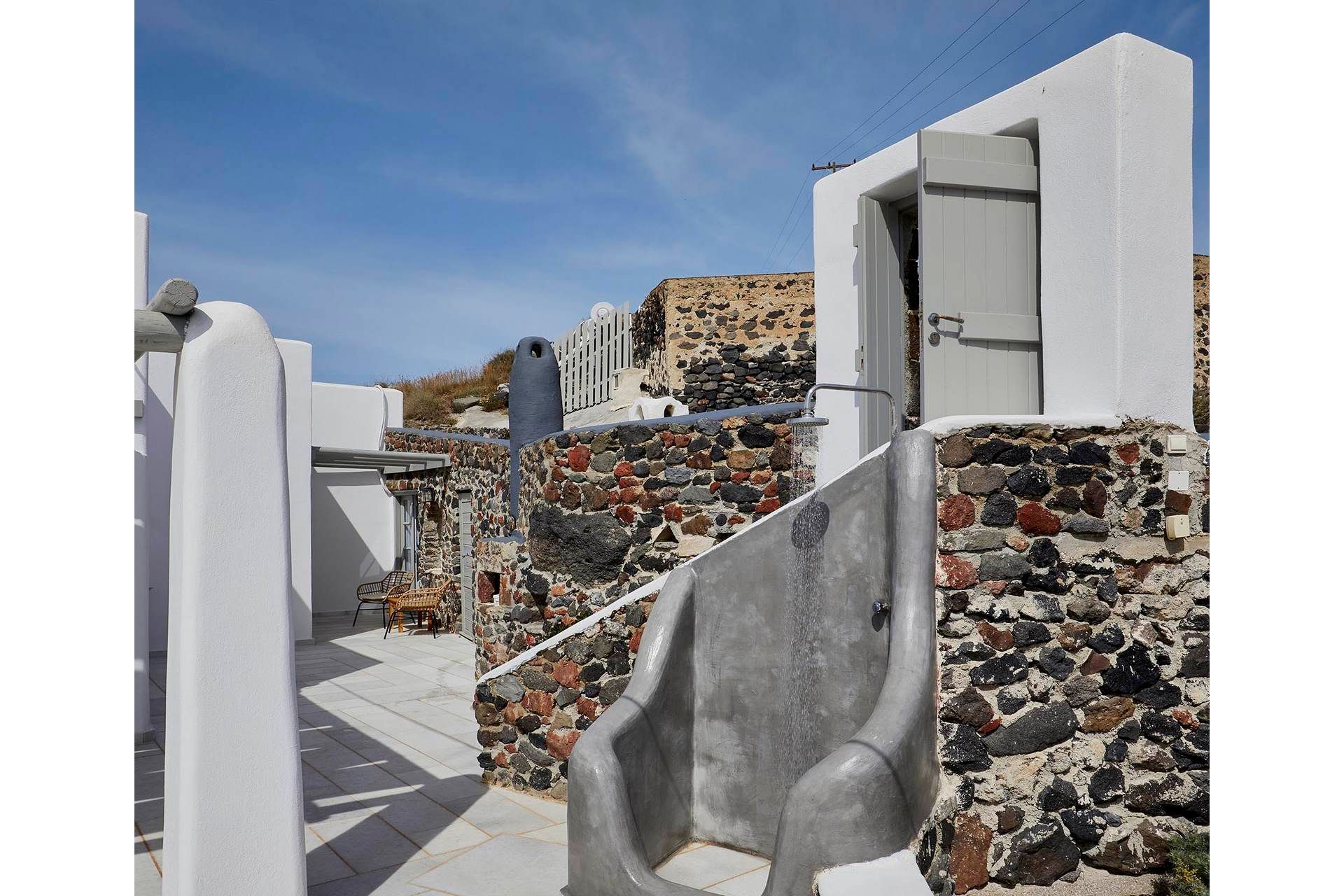 Santorini luxury villa Etienne in Vourvoulos - 4