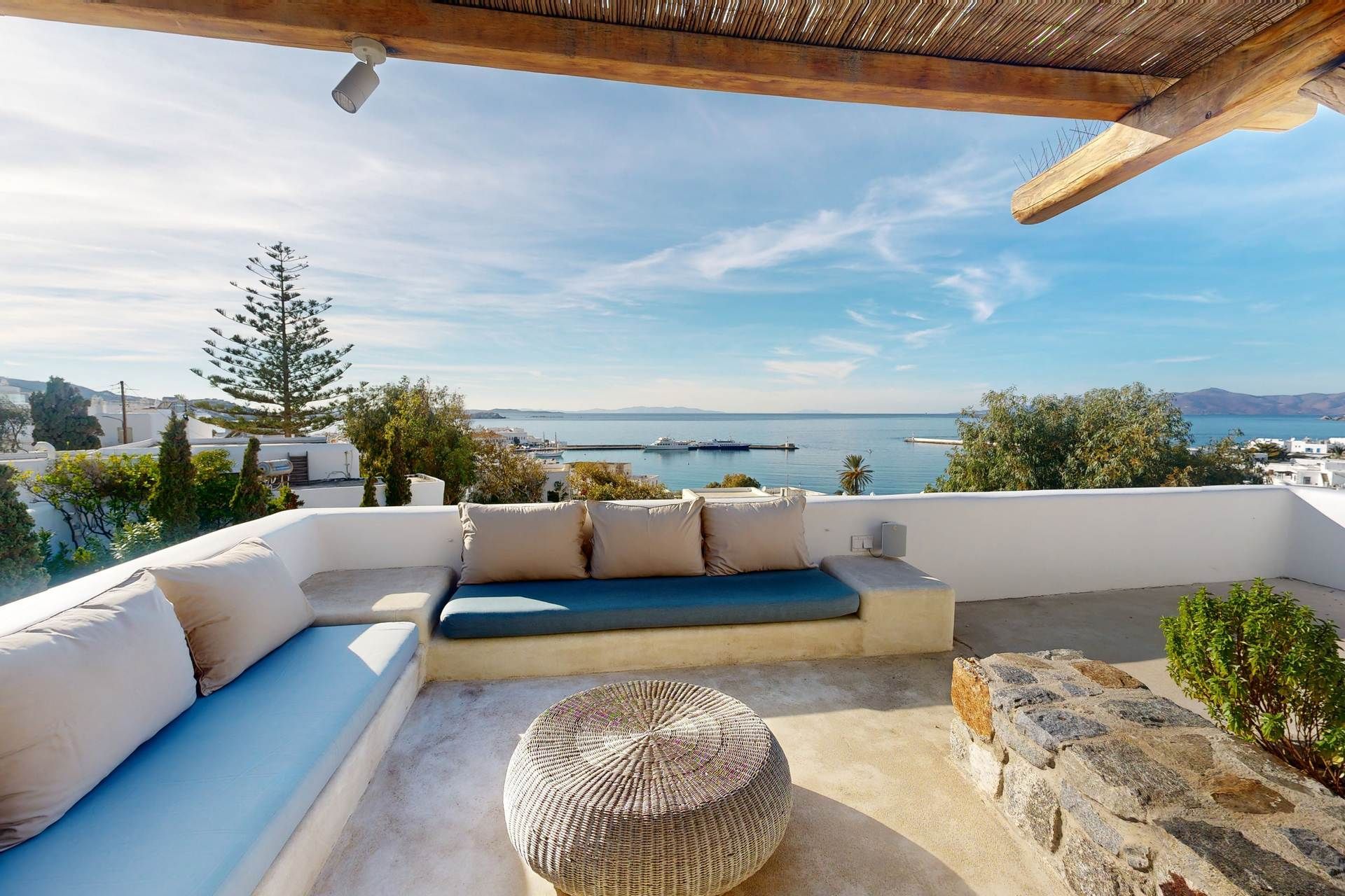 Mykonos luxury villa Rumi in Mykonos Town - 4