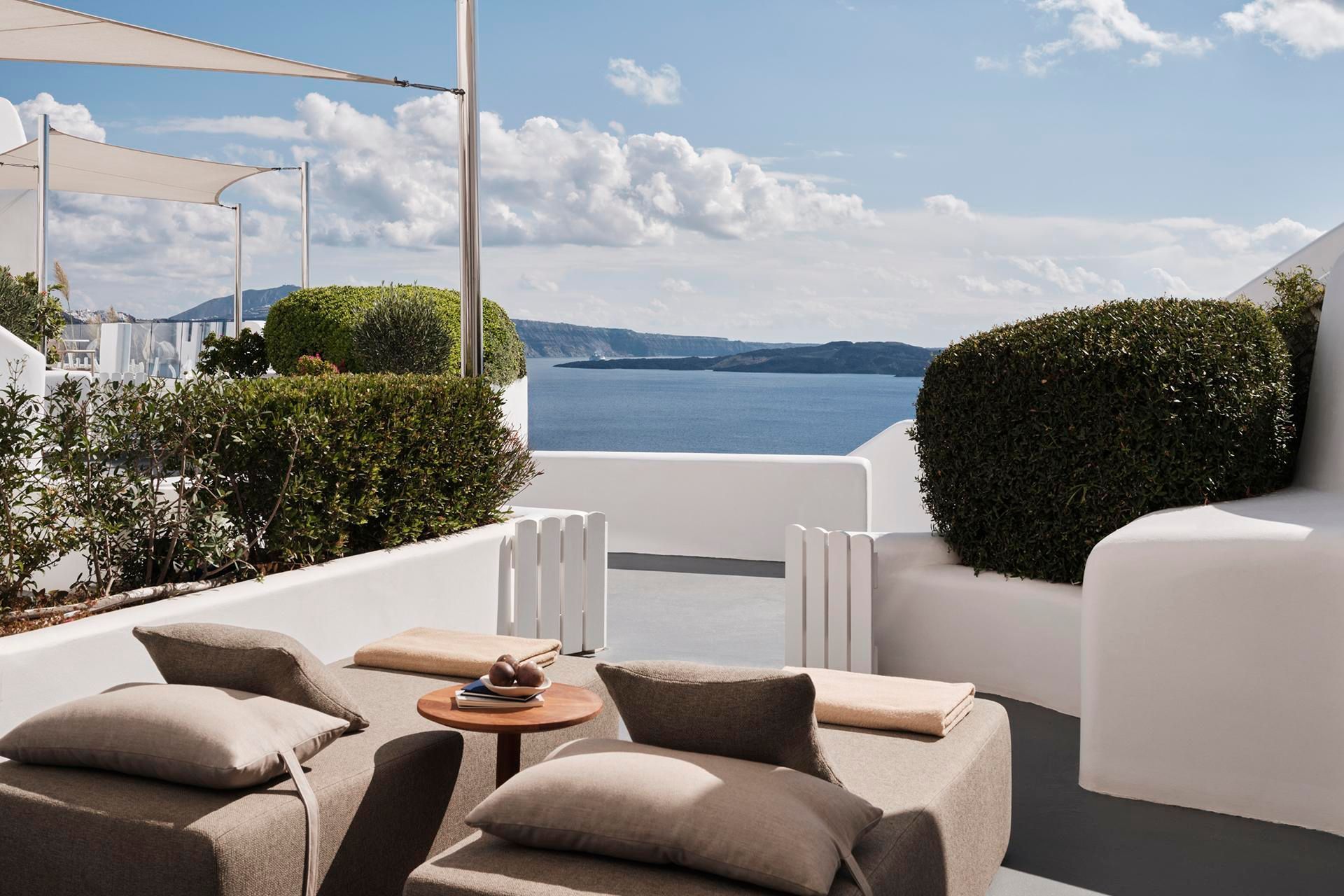 Santorini luxury villa Sunday in Oia - 4